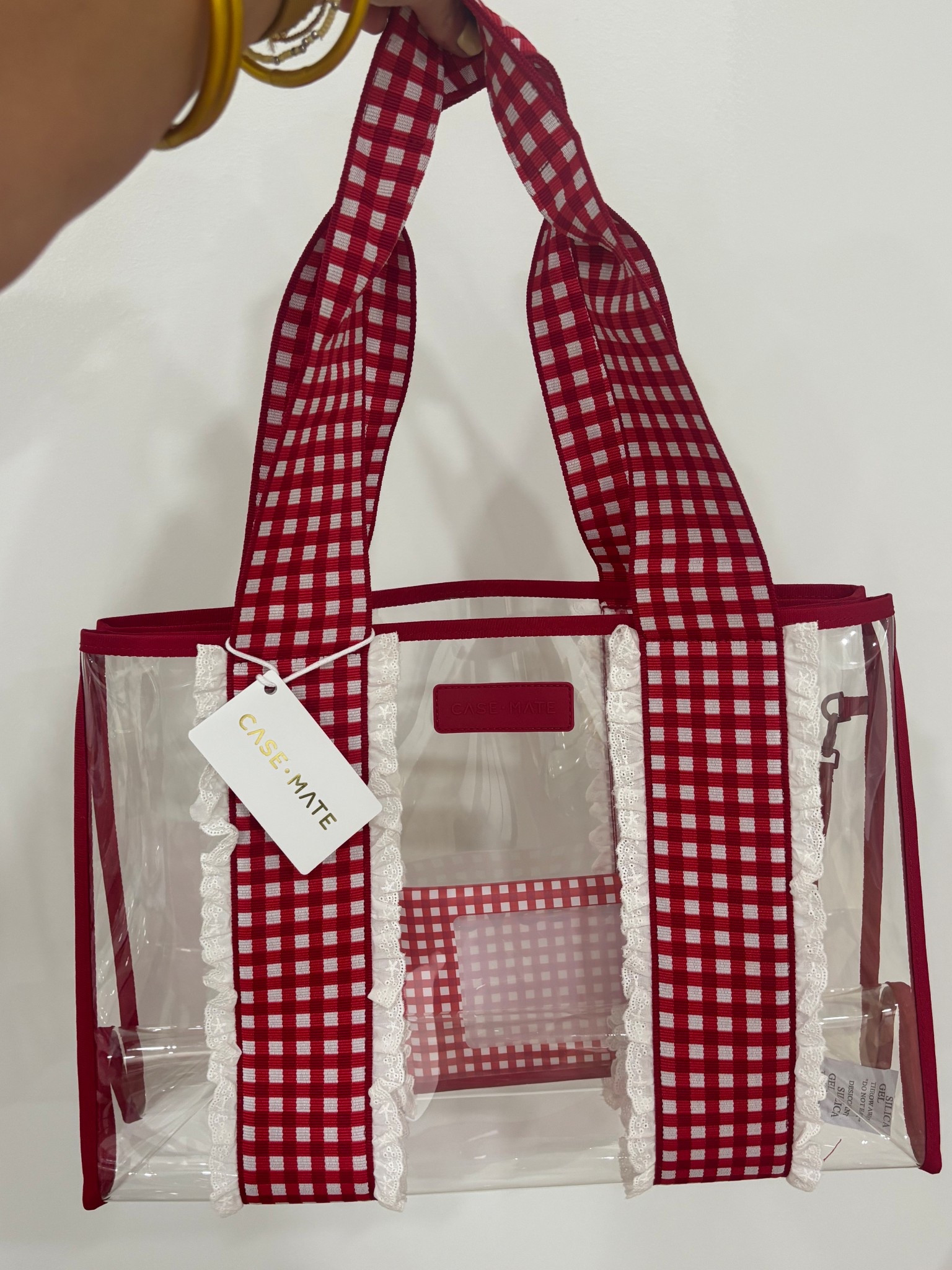 Omg Casemate kills it with every bag!! ❤️ this red gingham is perfect for this spring & summer !!!

#LTKBeauty #LTKTravel #LTKSaleAlert
