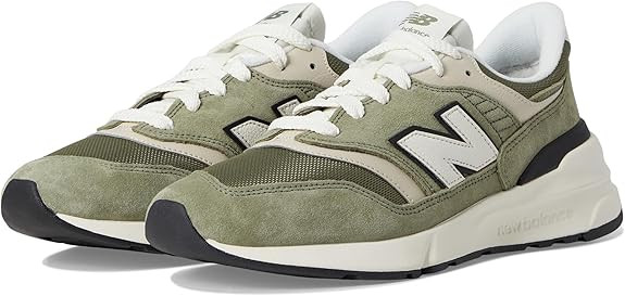 New Balance Unisex Adult 997R Sneakers | Amazon (US)