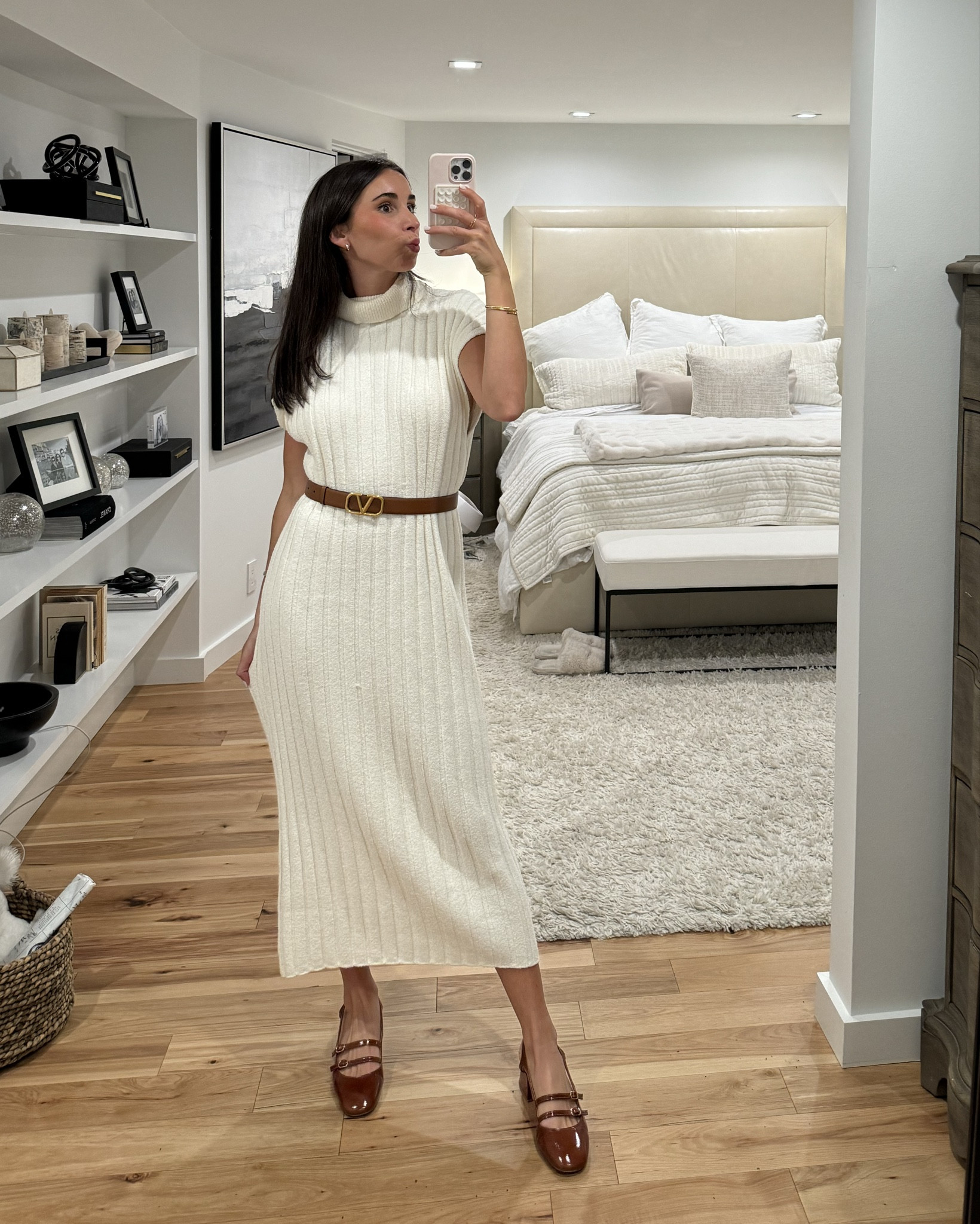 Sweater dress summer? Love this looks for summer office days😊

#LTKStyleTip