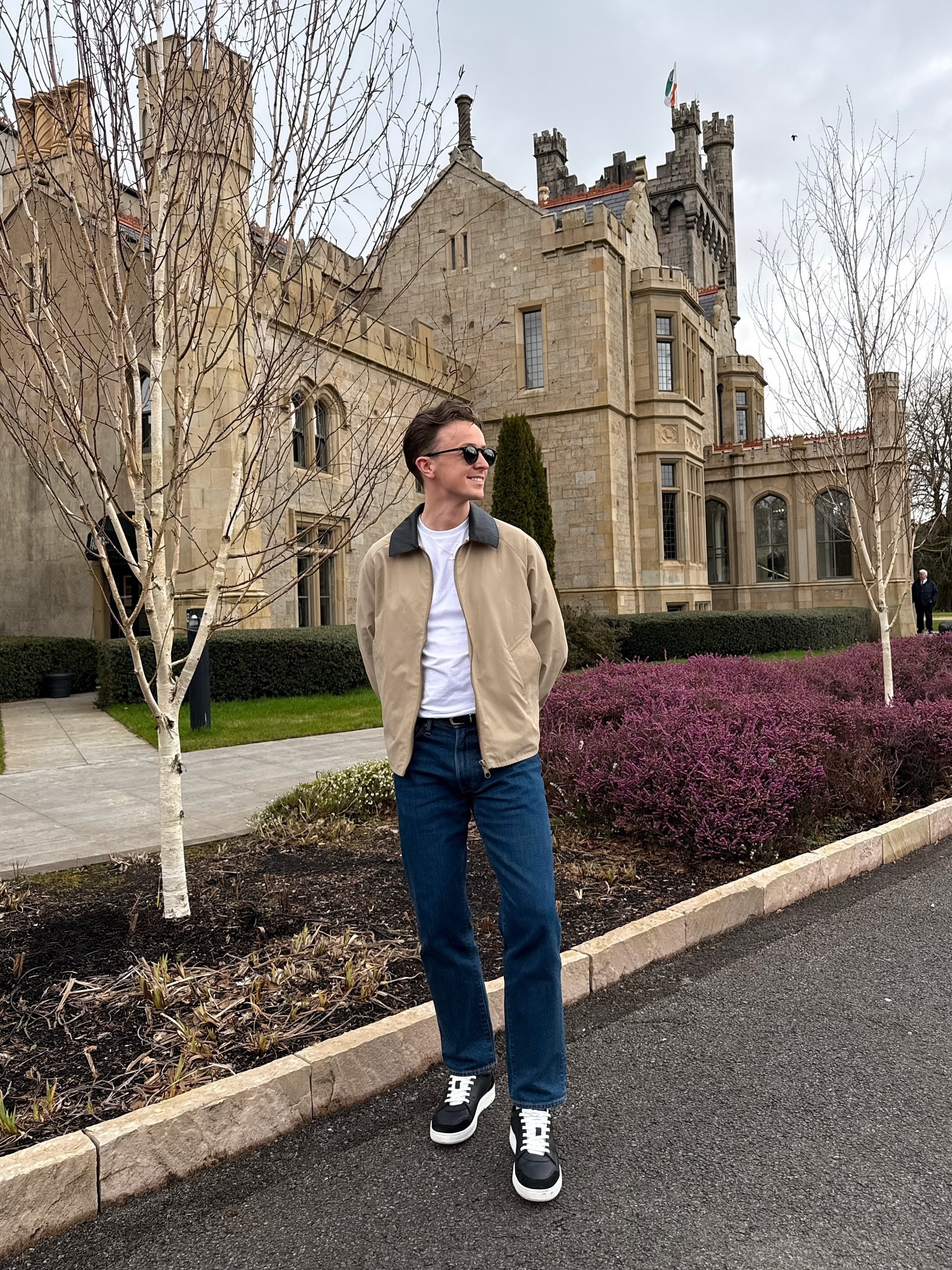 Its a good day (it was finally above 10 degrees)

Jacket is Zara! On sale and linked in my bio 🤌🏼