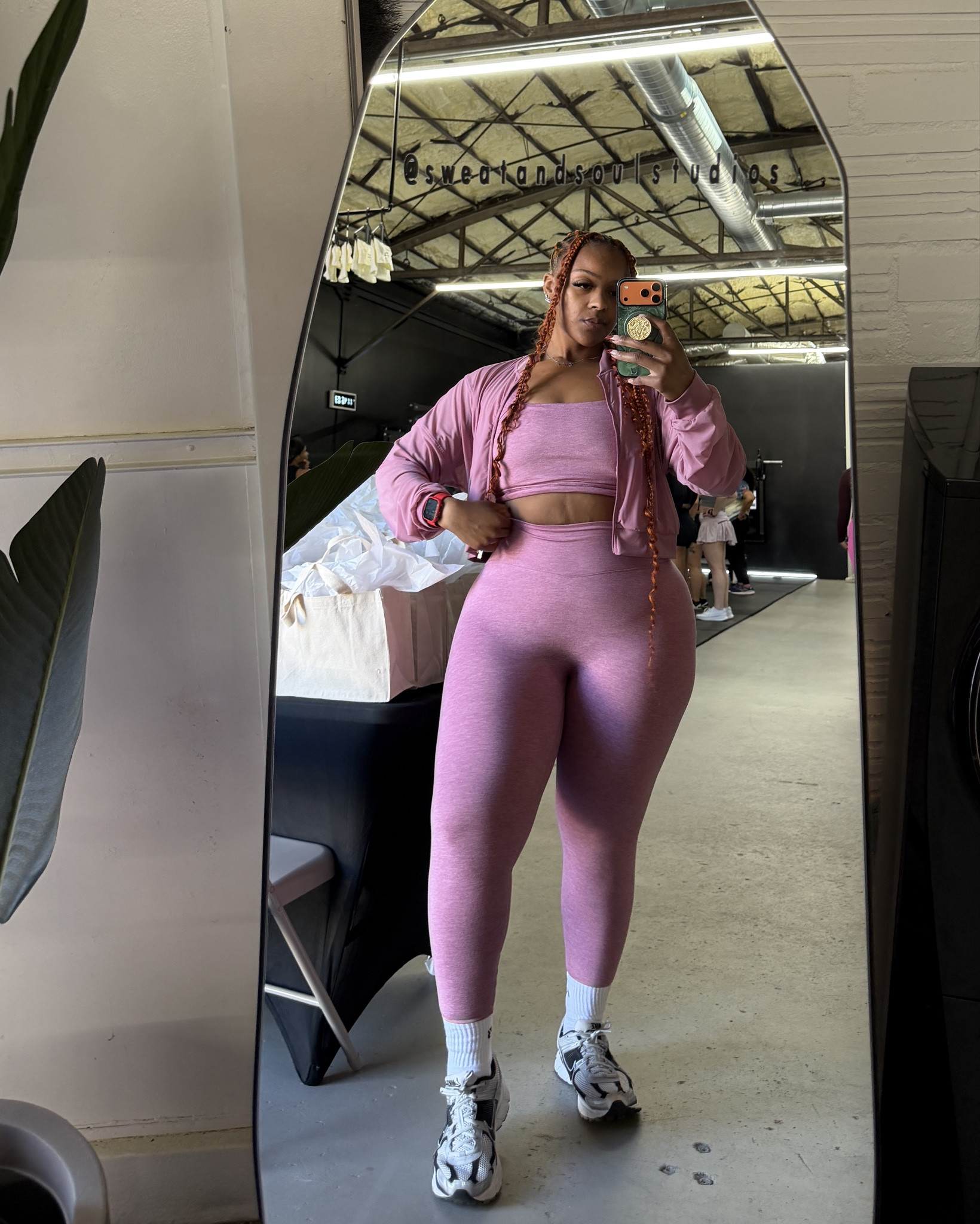 Size Large 💕

Save 💰 with code “CCURVES"

#LTKMidsize #LTKootd #LTKActive