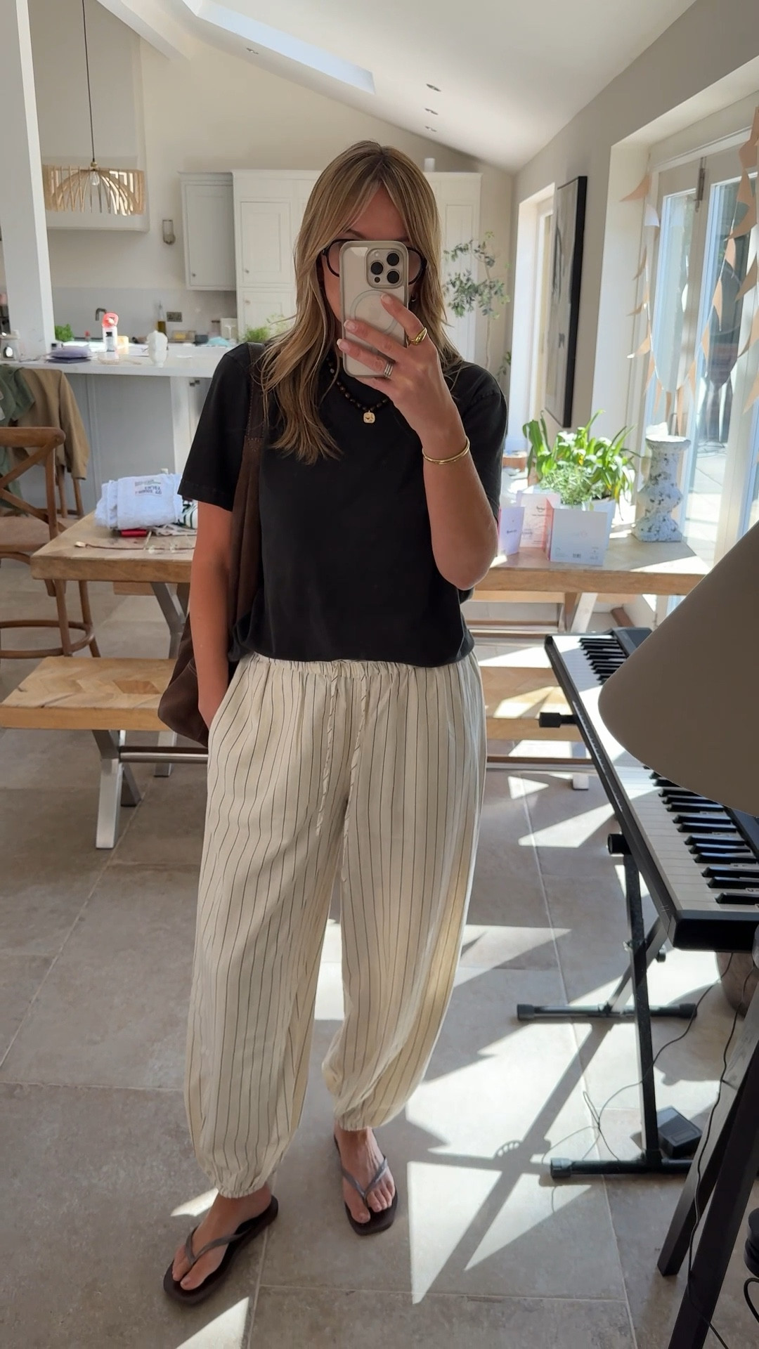 Quick what I wore yesterday …. 
Nice and sunny so I’m back in the flip flops & these linen blend trousers 
Wearing large in the T shirt  ( use code AFXLTK for 20% off 25april) 
U.K. 14 in the trousers 


#LTKtravel #LTKsummer #LTKspring