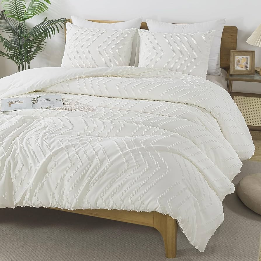 Andency Ivory Comforter Set King Size, Boho Soft Warm Tufted Bedding Comforter Sets for King Size... | Amazon (US)