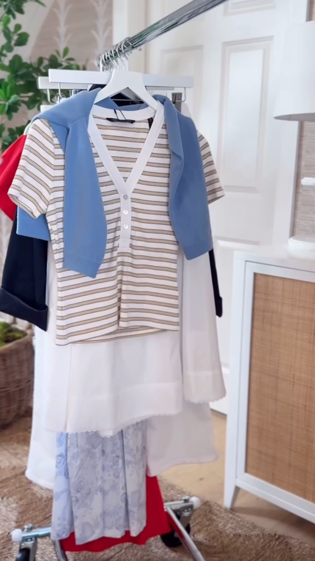 Summer outfits you need to see! These are a bunch of my current favorites 🌟✨

#LTKOver40 #LTKSeasonal