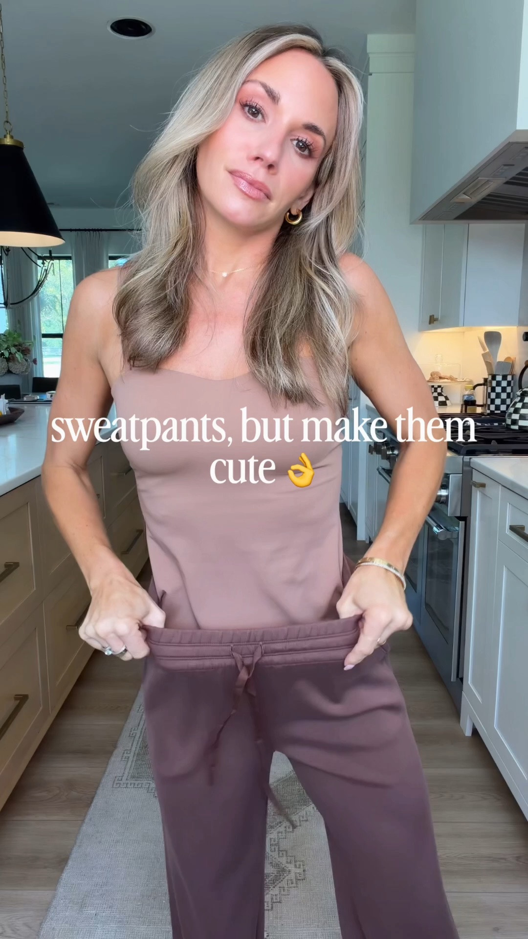 Sweatpants that are cute & comfy 🙌 Buttery soft fabric, stretchy elastic with a drawstring! 👏 These are so cute styled for errands, lounging, weekends, sports life, etc! I am 5’2 and wearing the xsmall!

#LTKootd #LTKmomlife #LTKPetite