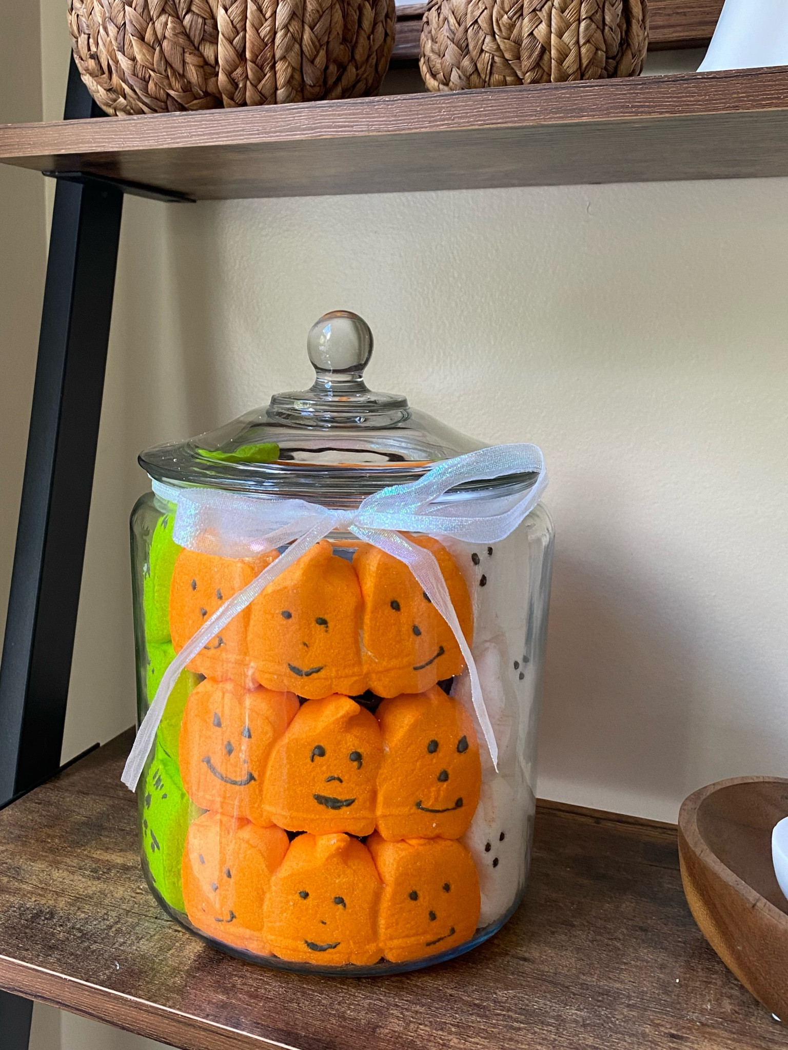 Light-up Peeps Jar Decor 🎃 

#LTKfamily #LTKHalloween #LTKSeasonal