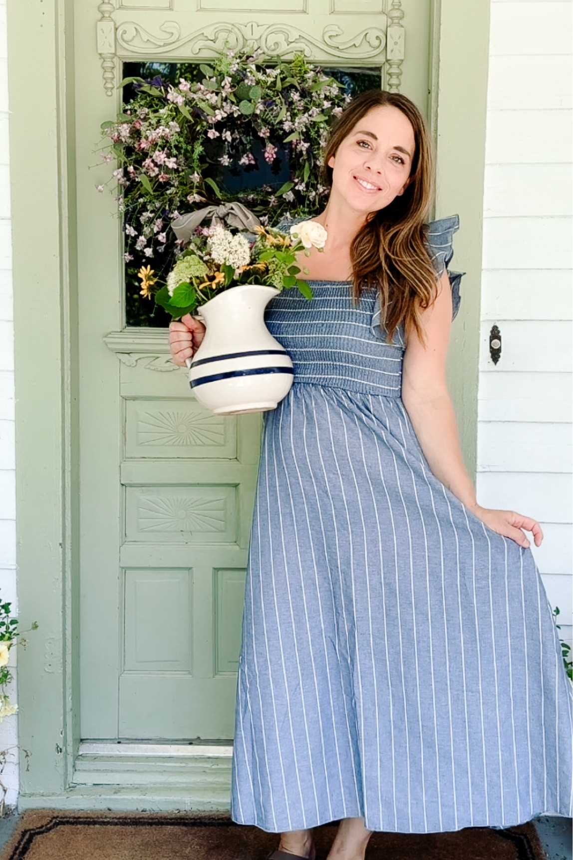 I needed a few nursing friendly, easy to wear, summer outfits to round out my capsule this season and @walmartfashion had me covered! #walmartpartner #walmartfashion 