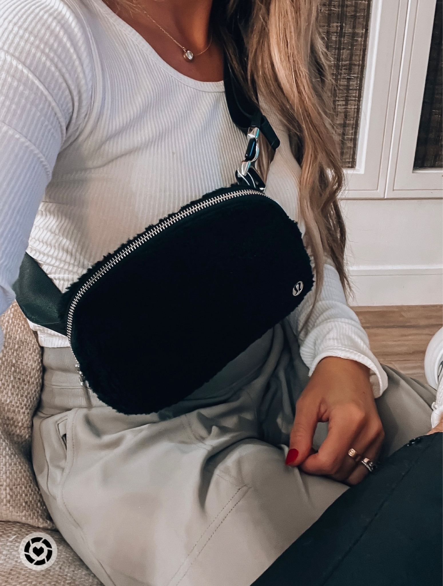 Fleece belt bag in stock in burnt caramel! Belt bag in stock - belt bag favorites 

#LTKstyletip #LTKFind #LTKSeasonal