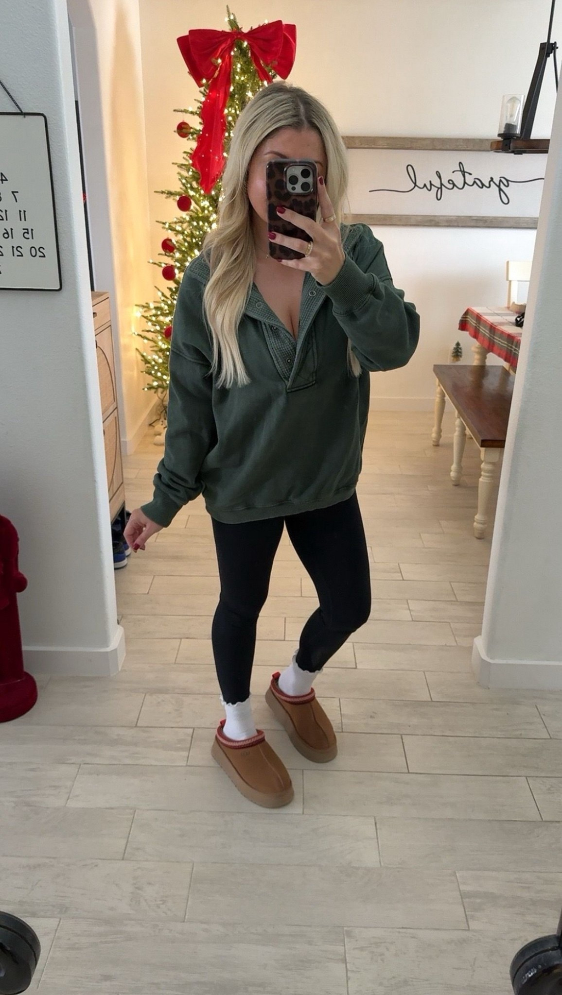 OOTD 
Aerie Pullover xs
Align leggings size 4
Ugg tazz tts
Gift idea 

#LTKFindsUnder100 #LTKSaleAlert #LTKootd