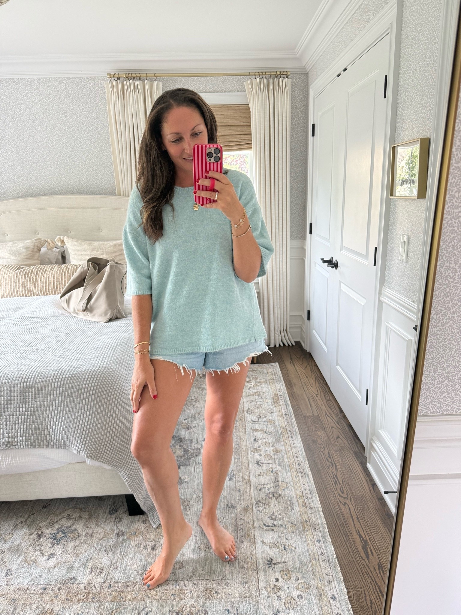 You need this sweater! It’s the perfect summer to fall transition piece, so soft and comes in a ton of gorgeous colors. I’ll be pairing it with shorts, skirts and jeans! Wearing a size medium and I’m 5’9””

fall outfits women

#LTKootd #LTKmomlife #LTKdayinmylife