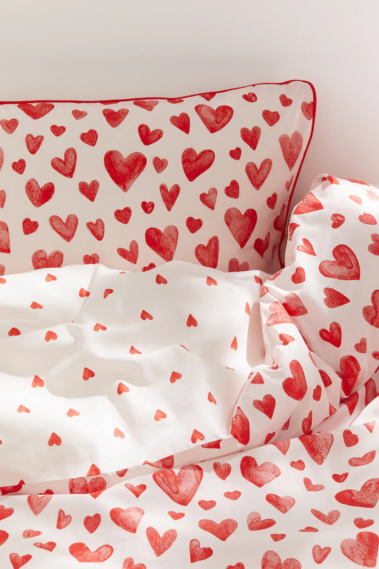 Heart-patterned Twin Duvet Cover Set | H&M (US + CA)