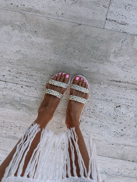 summer sandals over 50% off! 🙌🏻


#sandals #sale #vacationoutfit #beachoutfit 

#LTKSwim #LTKTravel