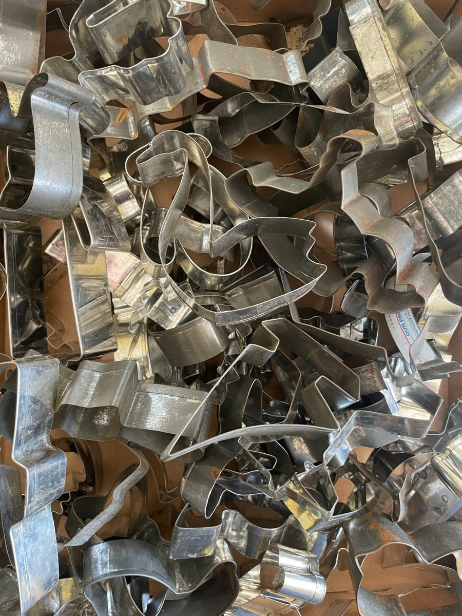 $1 & UP VINTAGE COOKIE CUTTERS CUTTER METAL BUILD YOUR OWN LOT HOLIDAY BISCUIT  | eBay | eBay US