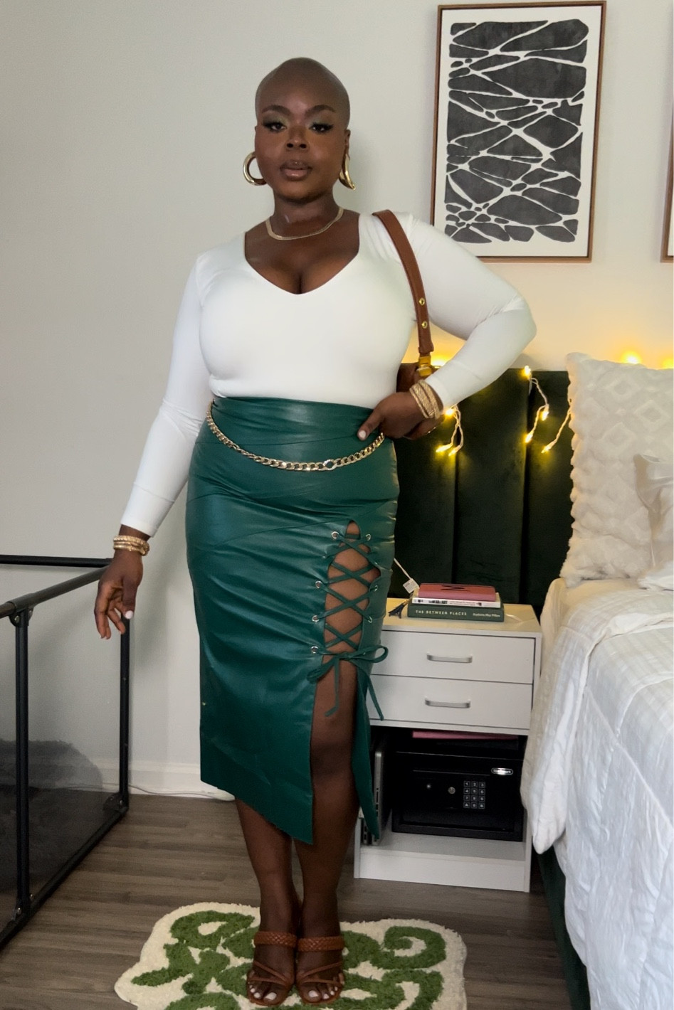 Cute Holiday fit 💚
Top : L
Bottom : 10
Shoes : 9
Bra : 36 J


#LTKstyletip #LTKplussize #LTKGiftGuide
