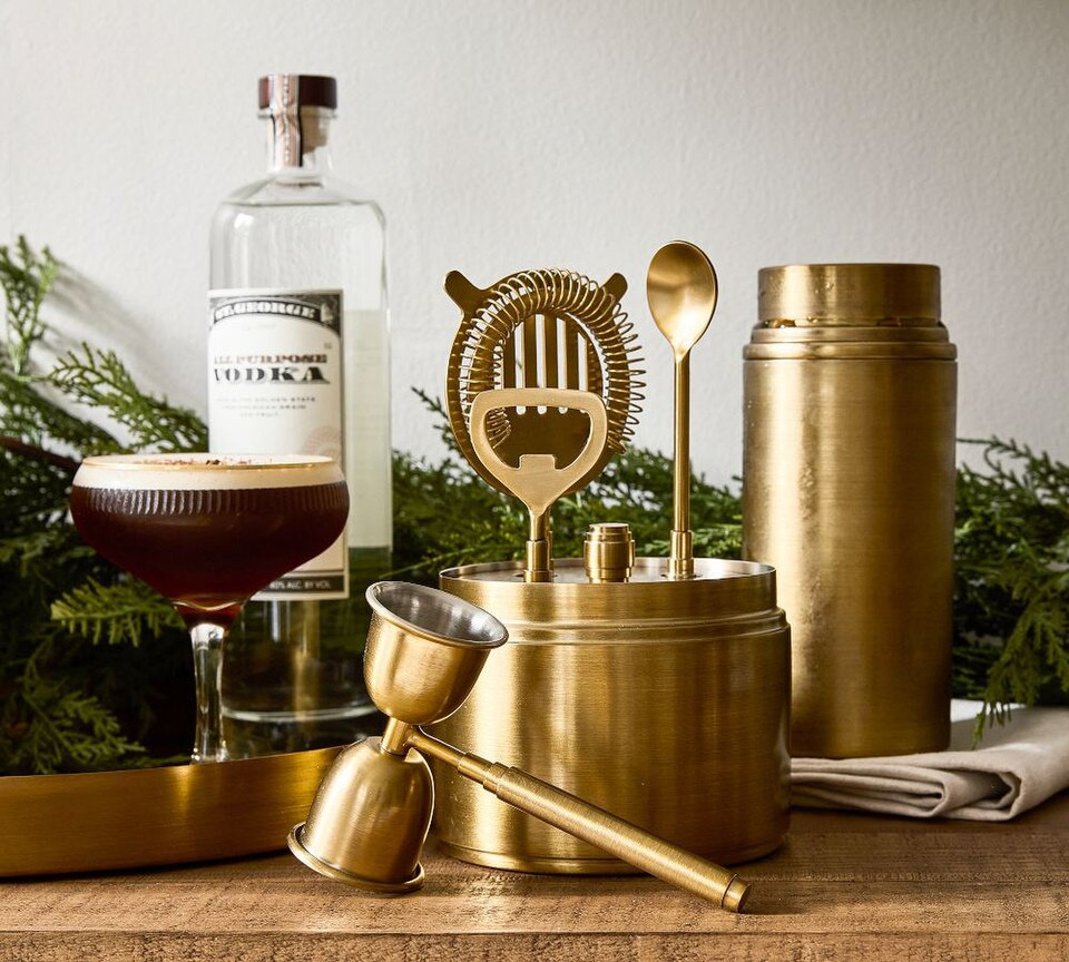 Enchanted Forest Stewart Plaid Appetiser Plates – Mixed Set of 4 | Pottery Barn UK