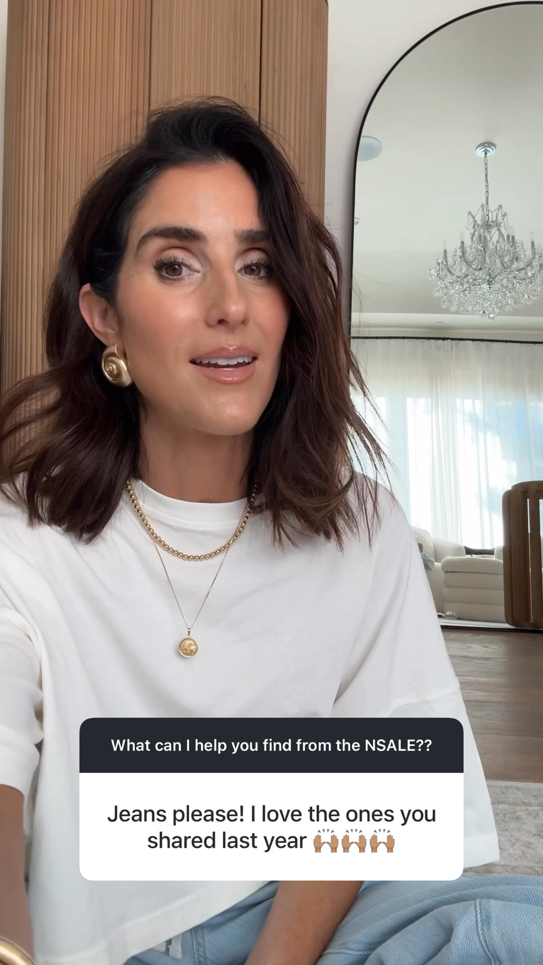 These jeans are so good! And the price is even better #stylinbyaylin

#LTKStyleTip #LTKSeasonal #LTKFindsUnder100