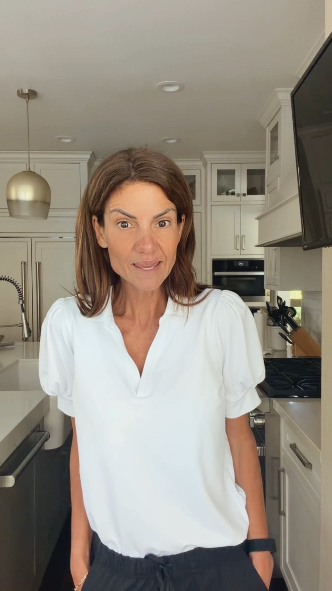 Bunch of different things today from my golf outfit, to my favorite fuzzy loafers, which are on sale, and reminder Avara sale ends today. Discount code jacket 20% off: LESLIE20 and Avara code on full price items LESLIE15

#LTKSaleAlert #LTKootd #LTKdayinmylife