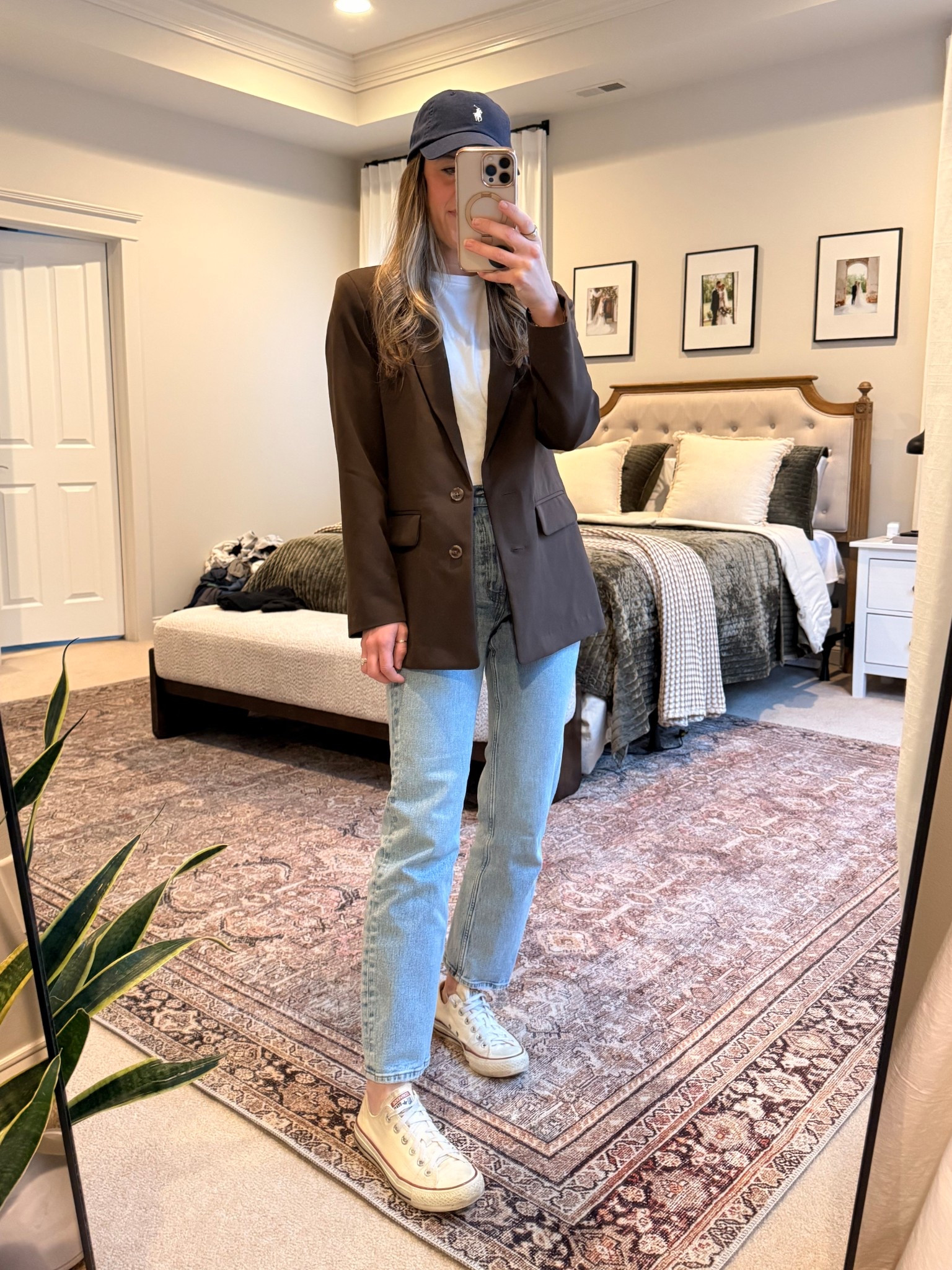 Casual blazer outfit with sneakers 🤍

If you want to look put together but still feel comfortable, this is such an easy formula:

• Structured blazer
• Simple neutral tee
• Straight leg light wash jeans
• Classic white sneakers
• Baseball cap for that effortless touch

This is my go-to for school drop off, coffee meetings, travel days, or casual office days. The blazer elevates the denim, and the sneakers keep it relaxed and realistic.

Perfect for:
• Business casual with sneakers
• Casual blazer outfit women
• Smart casual mom outfits
• Spring layering outfits
• Light wash jeans outfit ideas
• Everyday elevated style

Polished without feeling overdressed. Comfortable without looking sloppy.

#LTKgrwm #LTKootd #LTKmomlife