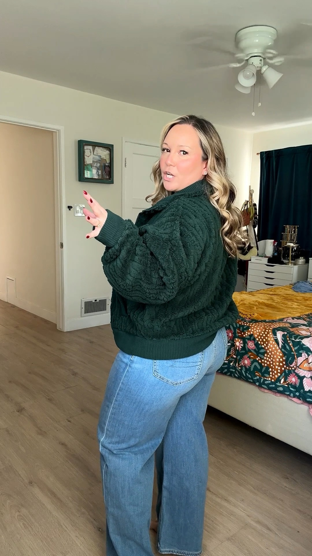 American Eagle try on!
These are all the items they sent over to me! 

Size L/XL in green Sherpa jacket 
Waffle knit top size LARGE 
Jeans size 14 SHORT 
Dresses size LARGE 
Pajamas size LARGE 

Holiday style, winter style, winter outfits, lounge wear, cozy style, Christmas gifts, gift ideas, gifts for her, try on haul 

#LTKMidsize #LTKOver40 #LTKHoliday