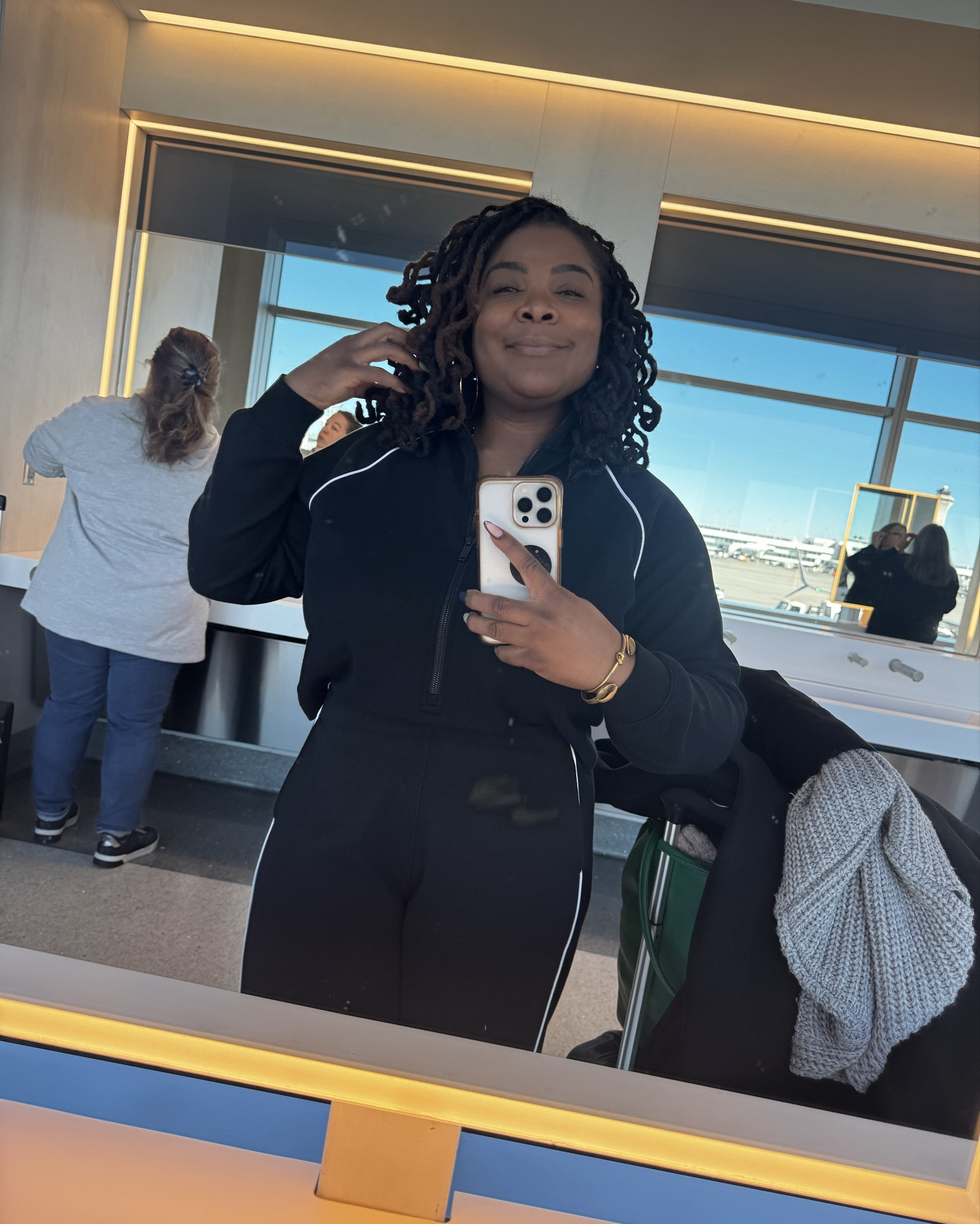 I found us a DUPE for our favorite airport outfit! 🏃🏾‍♀️ 

#LTKgrwm #LTKOver40 #LTKMidsize