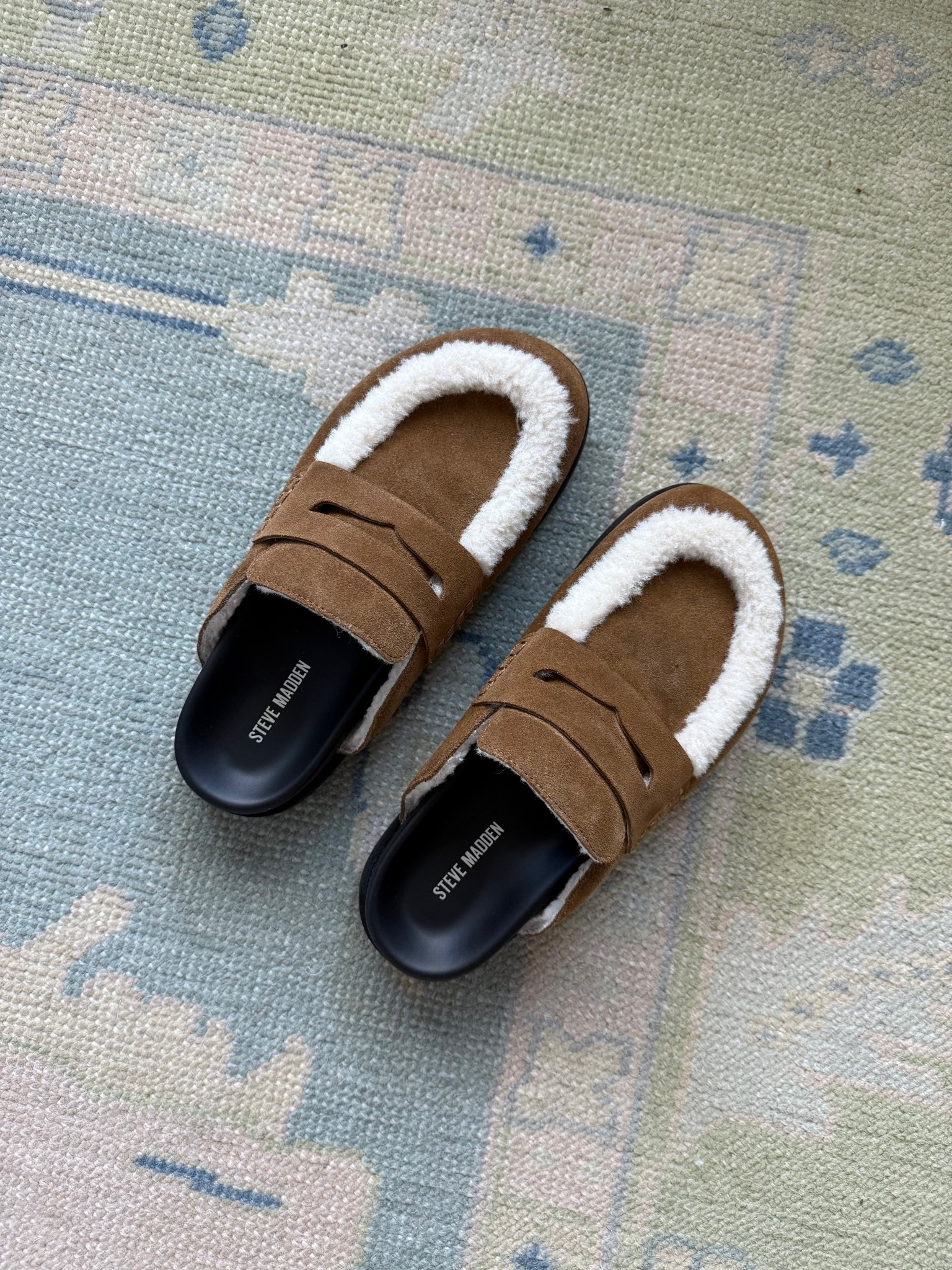 My fave fall slides are 30% off!

#LTKShoeCrush #LTKFindsUnder100 #LTKSeasonal