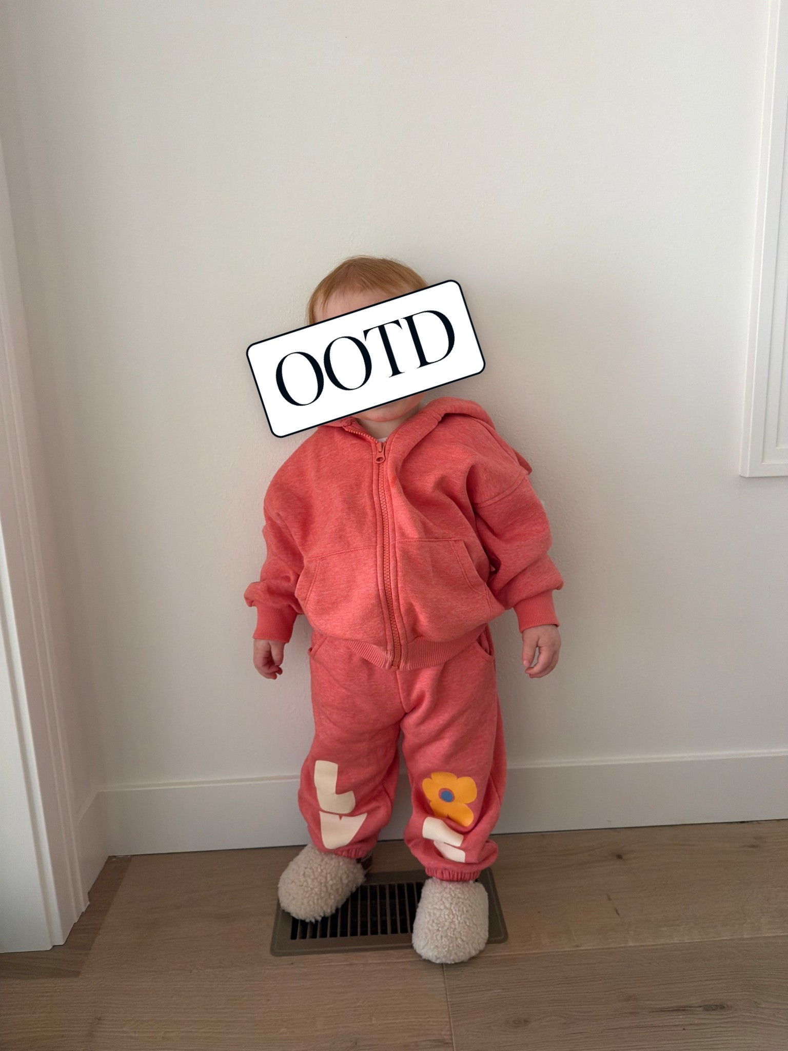 love a good sweatsuit 

#LTKSpringSale #LTKmomlife #LTKdayinmylife