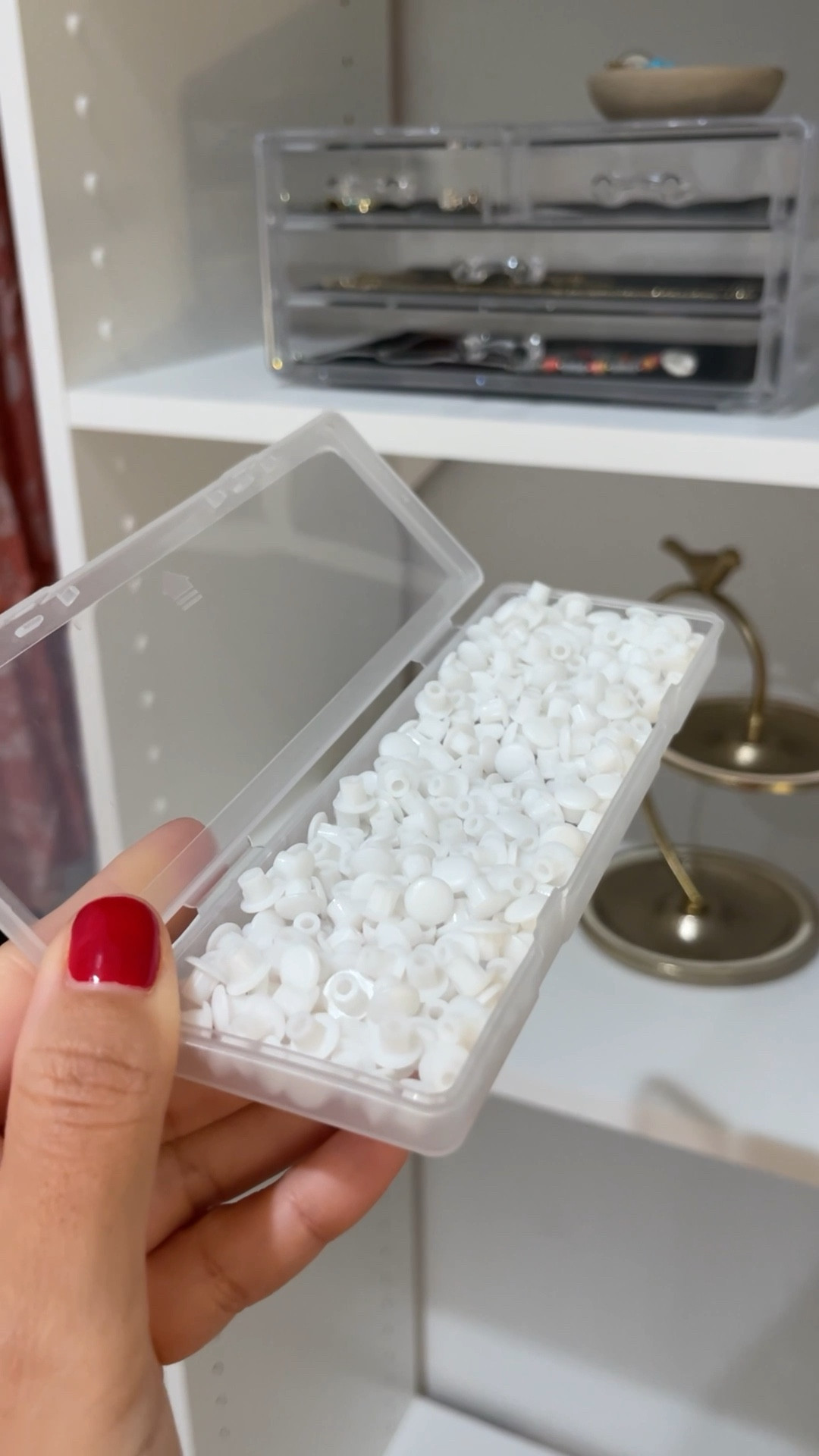 Your go-to for the little upgrades that make a BIG impact 🤎
These Amazon hole plugs are a must for a clean, custom look 🙌🏼



#amazonfavorites #homefinds #closetinspo #bookshelfstyling #neutraldecor 

#LTKHome