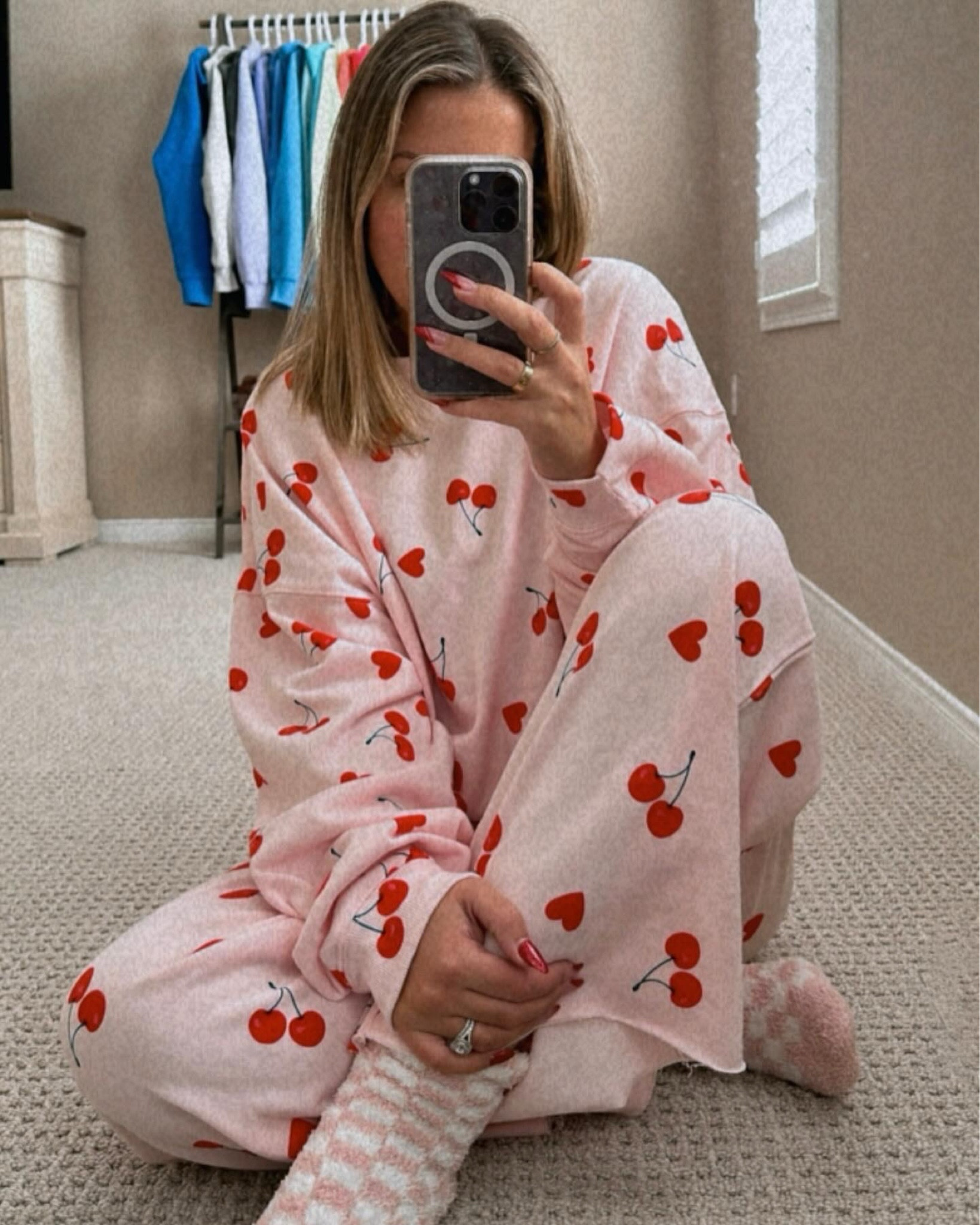 🍒❤️

#LTKSeasonal #LTKGiftGuide #LTKstyletip