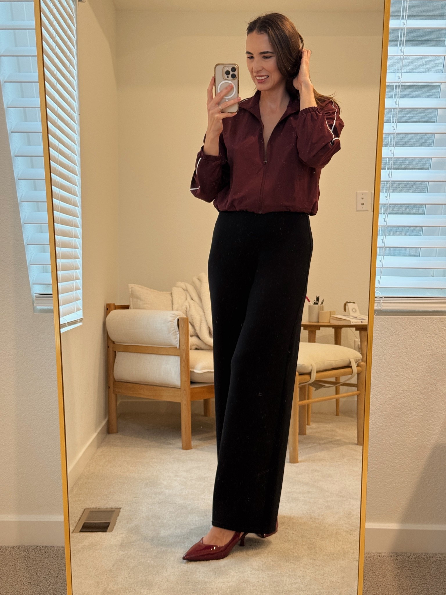 Athleisure chic is the vibe of this fall and I’m so ready for it! 

Fall outfits
Fall trends
Sporty jacket
Comfy elegant 


#LTKStyleTip #LTKActive