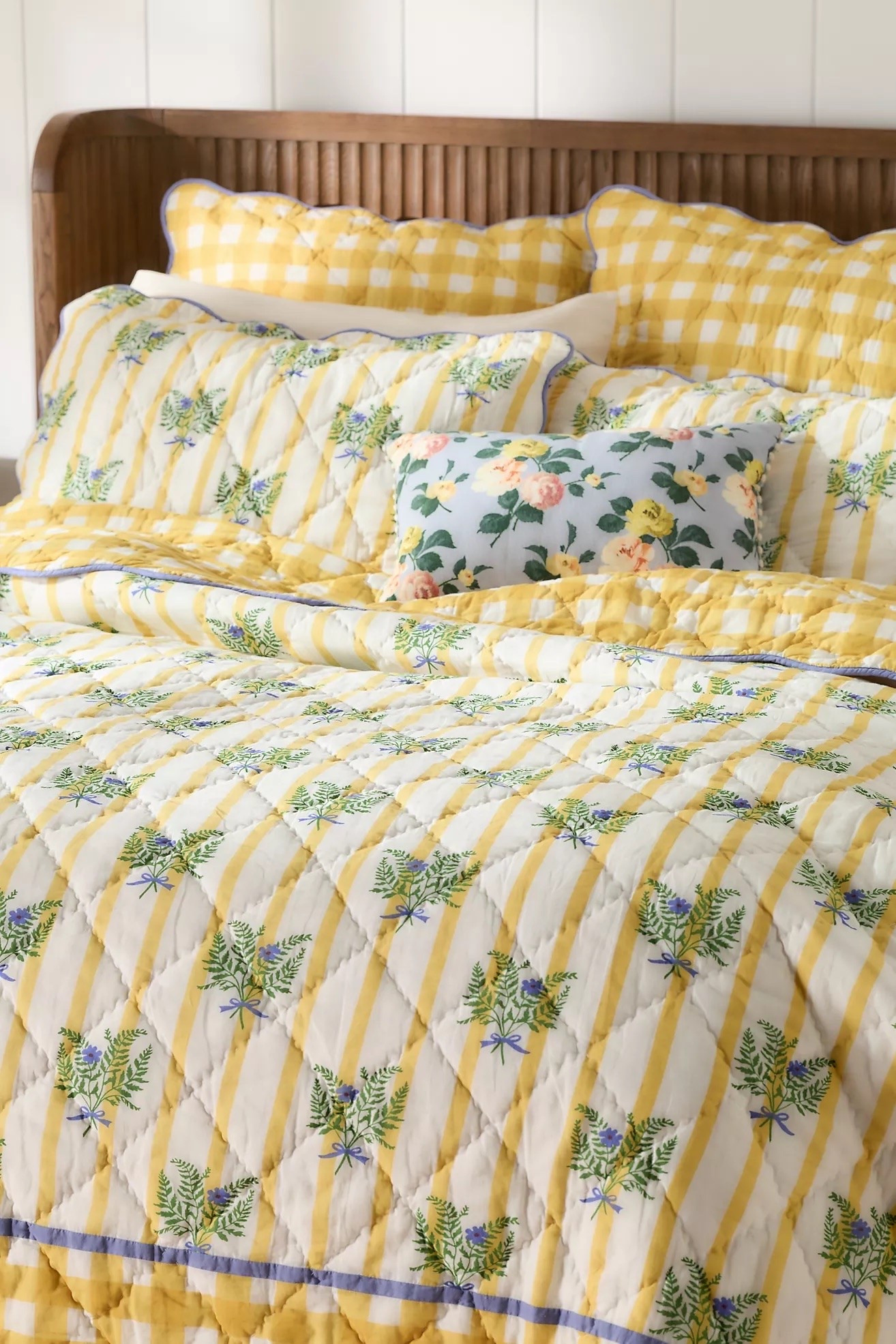 Spring refresh starts with fresh bedding and soft textures 🤍@Anthropologie

#LTKHome #LTKmomlife