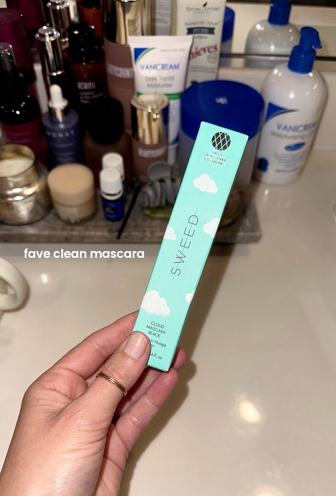 restocked! no flaking, clumping, goes on smooth. love!

#LTKBeauty #LTKFindsUnder50