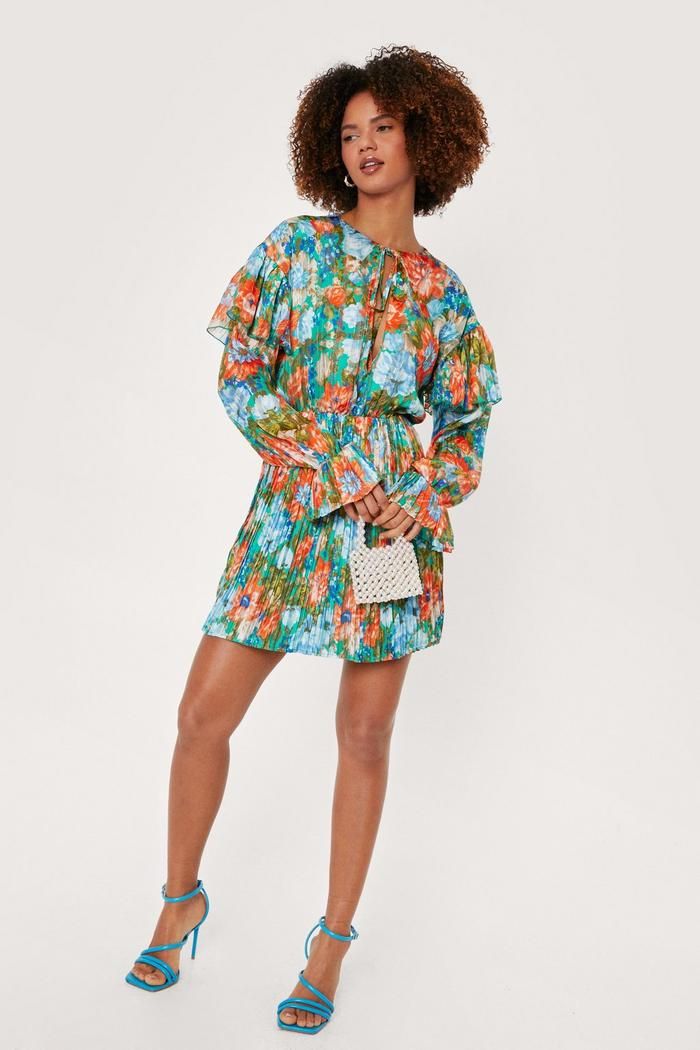 Pleated Floral Print Crew Neck Mini Dress | NastyGal (UK, IE)