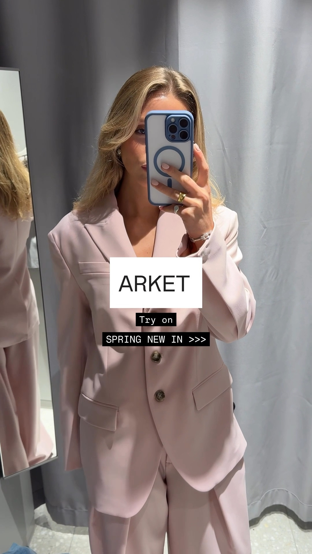ARKET in store spring try on 🌸

Grey suit, work outfit, office outfit, tailored trousers, pink blazer, baby pink, blush link, technical jacket, nylon jacket, bright red, polo top, striped polo top, barrel trousers, cargo trousers, beige trousers, tailoring

#LTKspring #LTKworkwear #LTKuk