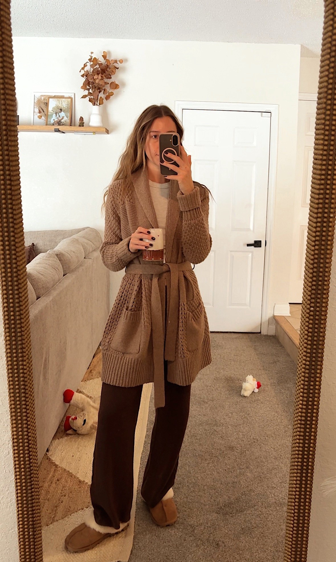 Pajamas / lounge wear of the day 🧸

Women’s lounge wear, aritzia sweater, tie belt sweater, coffee outfit 

#LTKGiftGuide #LTKootd #LTKSaleAlert