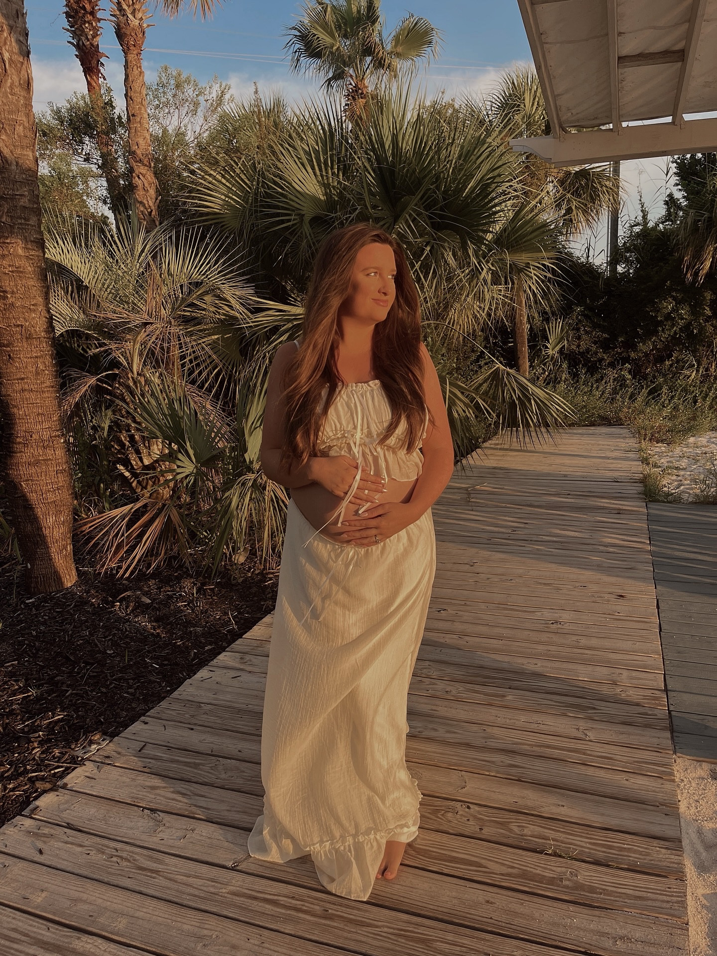 sunrises & baby bumps 👶🏼 26 weeks & soaking in all the baby kicks + bump outfits ☀️

yellow two piece is 🔗 on my ShopMy or say SET for details 

#30asunrise #babybumpstyle #beachstyle #beachbaby #beachset #30alife