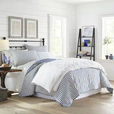 Quilts & Coverlets | Find Great Bedding Deals Shopping at Overstock | Bed Bath & Beyond