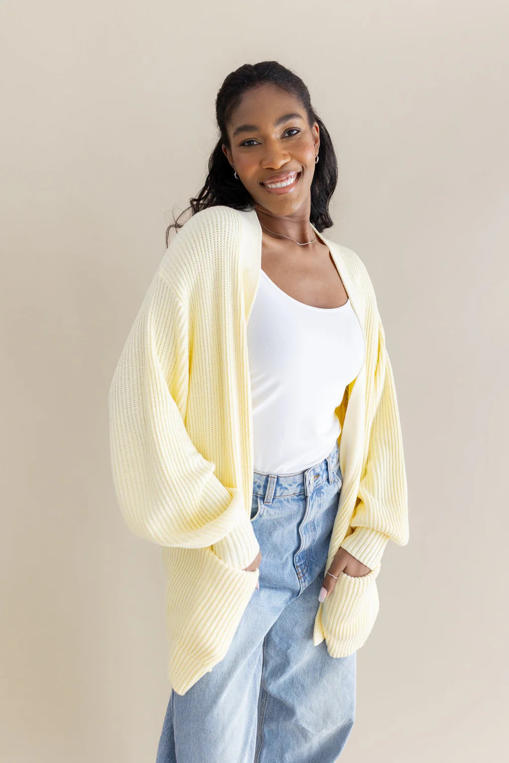 Chunky Knit Women's Oversized Cardigan in Chamomile | Kyte Baby