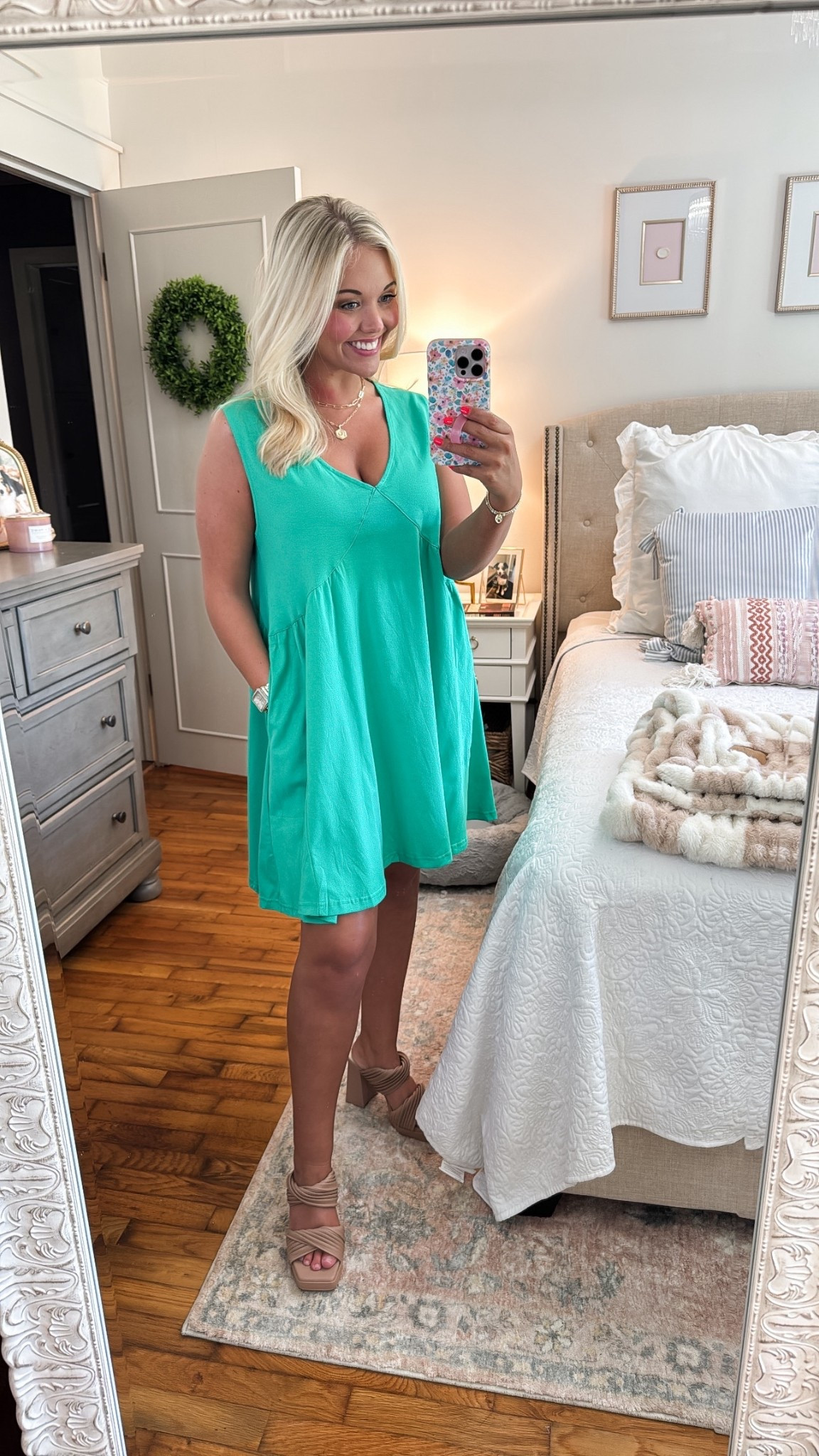 Amazon Dress - size small

Still a little big so size down!
I’m 5’3, size 4-6

#LTKFindsUnder50 #LTKStyleTip #LTKSaleAlert