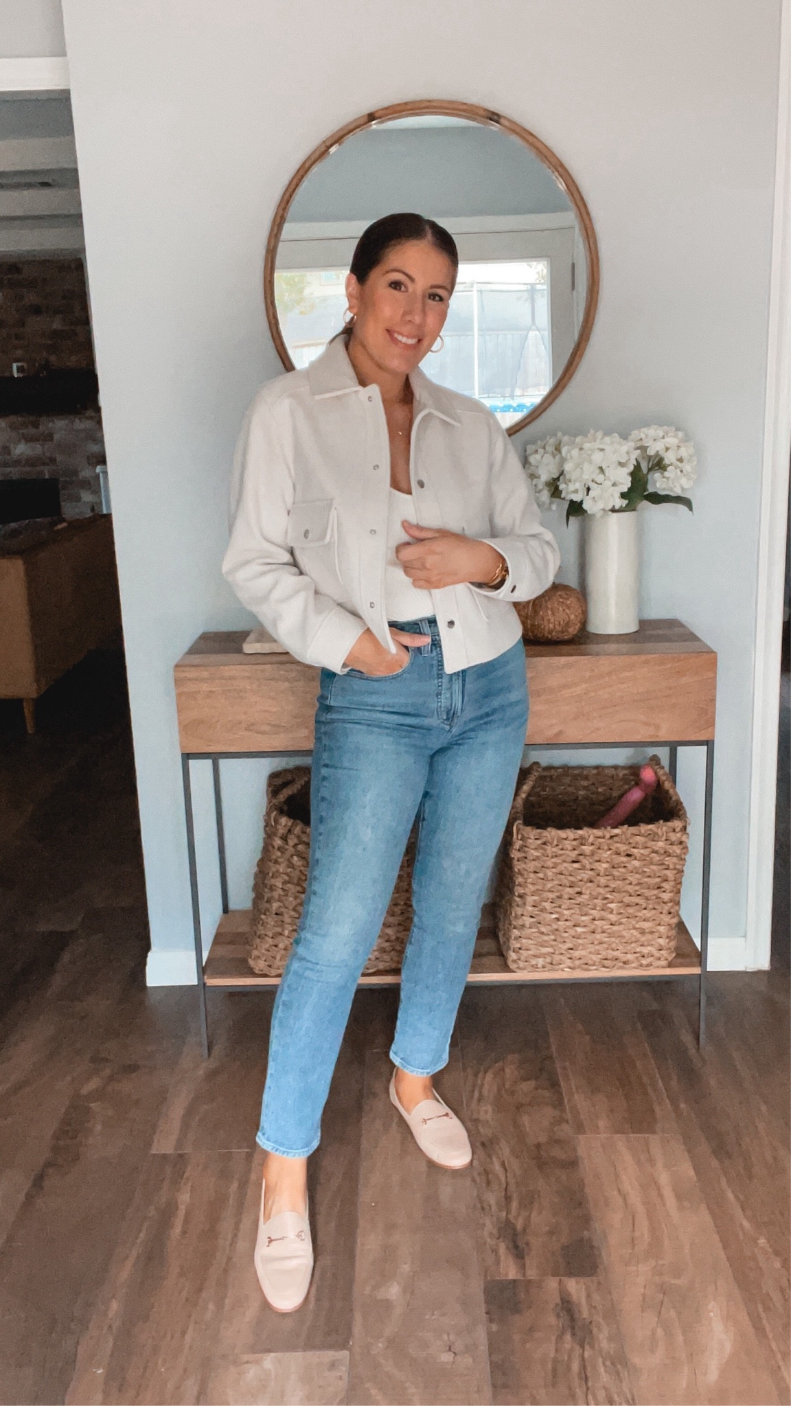 Neutral outfit with The Perfect Vintage jeans from Madewell 

#LTKSaleAlert #LTKxMadewell #LTKStyleTip
