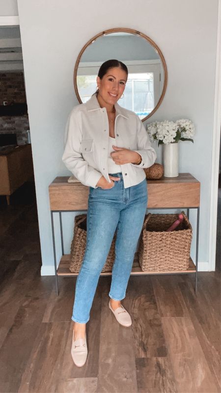 Neutral outfit with The Perfect Vintage jeans from Madewell 

#LTKSaleAlert #LTKxMadewell #LTKStyleTip