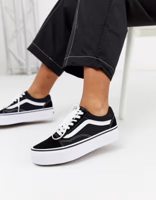 Vans Old Skool platform sneakers in black and white | ASOS (Global)