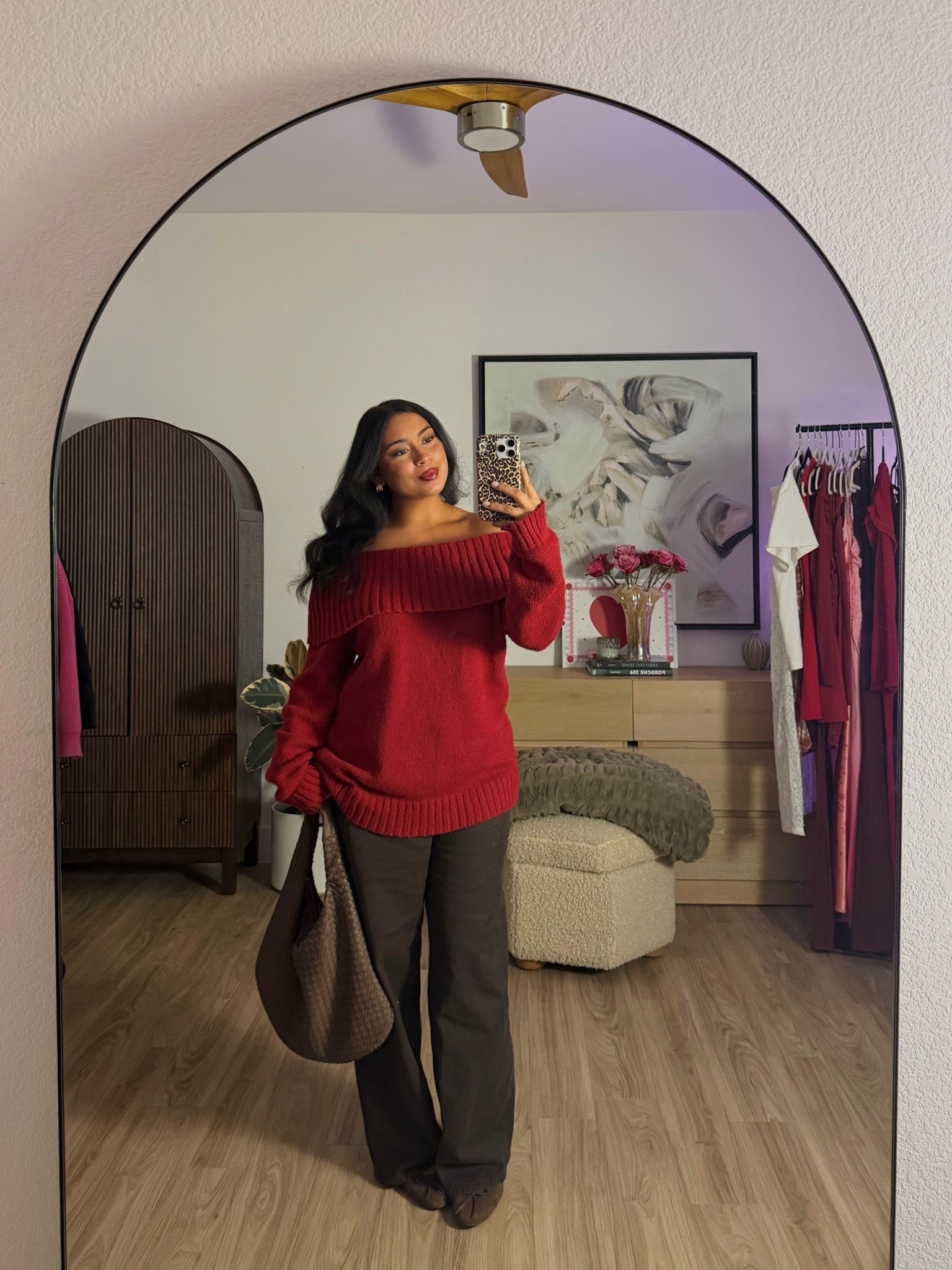 casual winter outfit of the day, perfect for Valentines Day too🤎 sweater is from Amazon (love the oversized fit, wearing a L) & jeans are from Khy (linked a similar, runs true to size)

#LTKootd #LTKMidsize