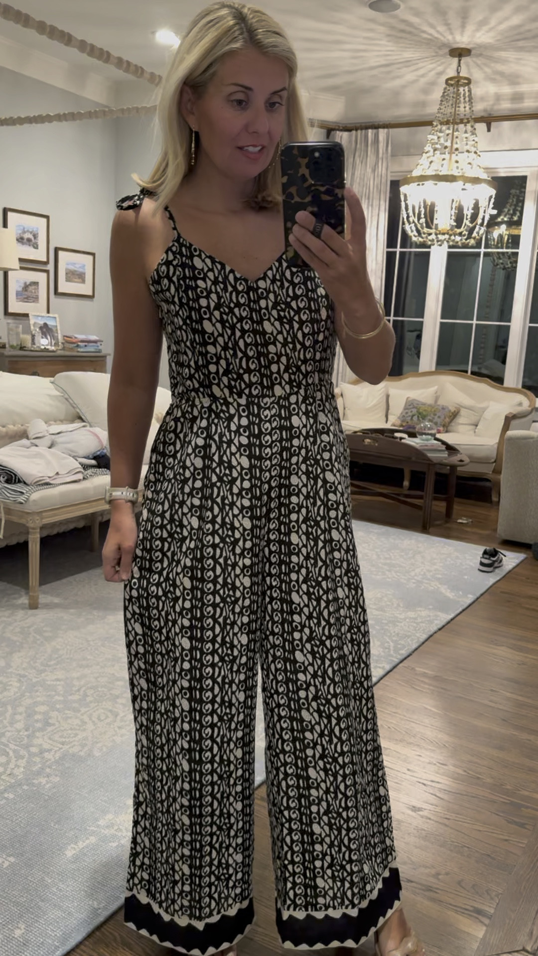 Compliments guaranteed… 
I’m in M 

#LTKVideo #LTKOver40 #LTKStyleTip