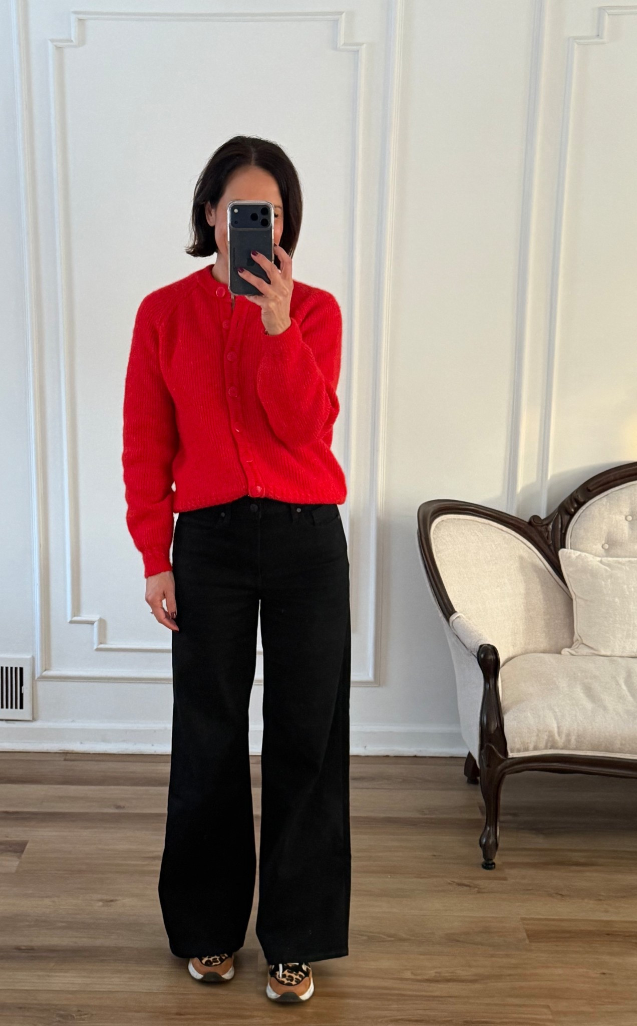 $50 denim that’s so comfortable! 
Quince Bella wide leg Jean- fits TTS
Sèzane Cardigan- wearing small 
VB Sneakers 