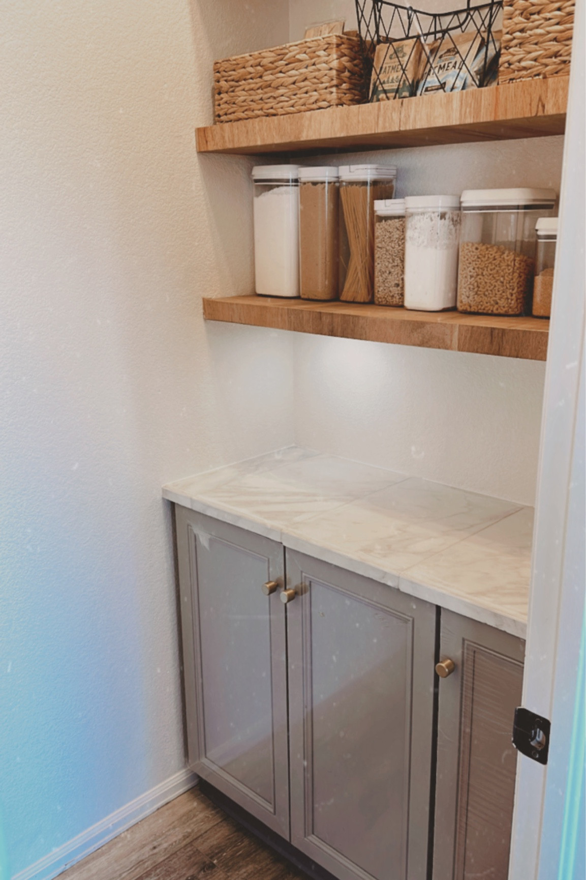 Here’s an after picture of our small pantry makeover! 💫 

#LTKhome #LTKFind