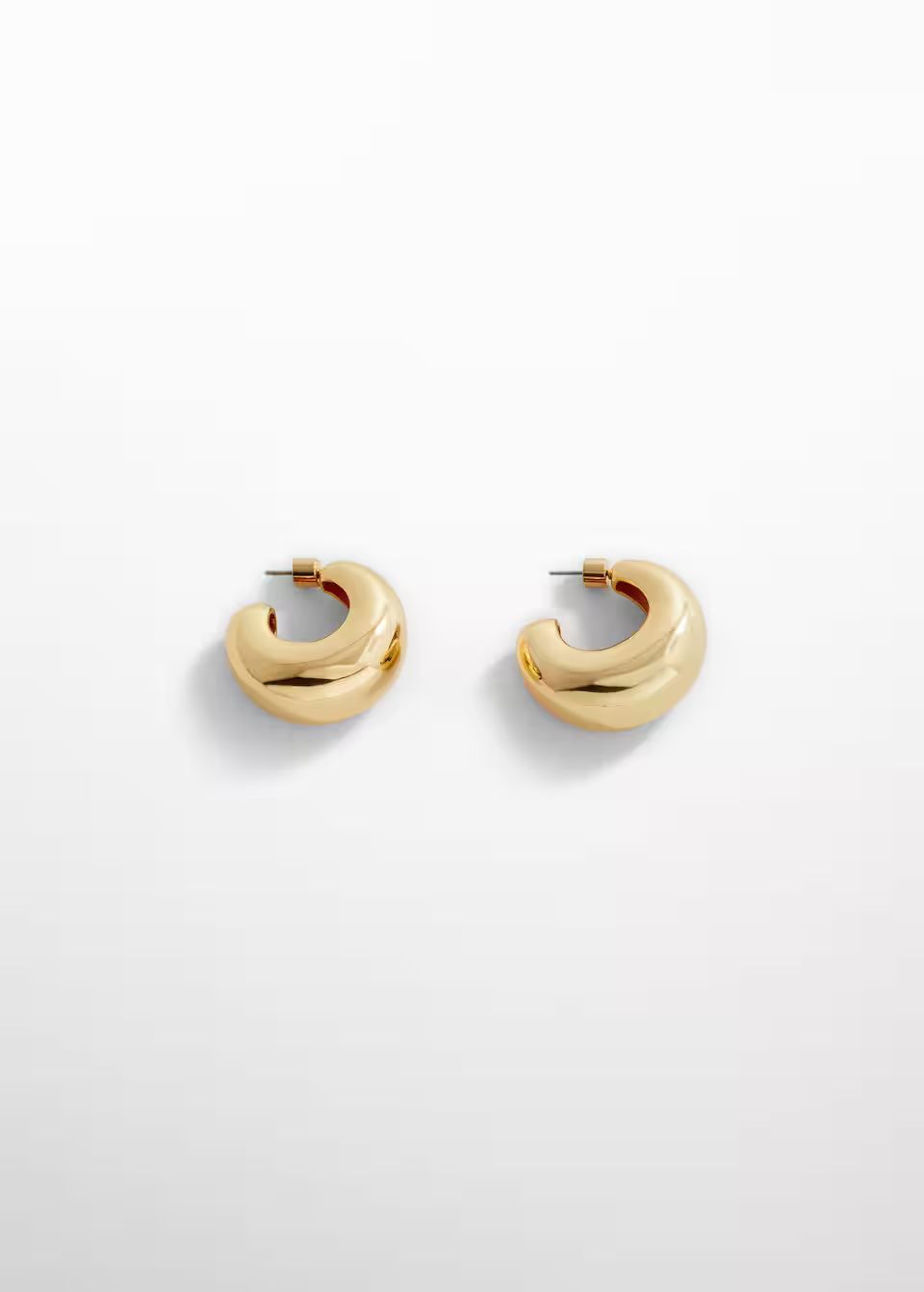 Volume hoop earrings -  Women | Mango United Kingdom | MANGO (UK)