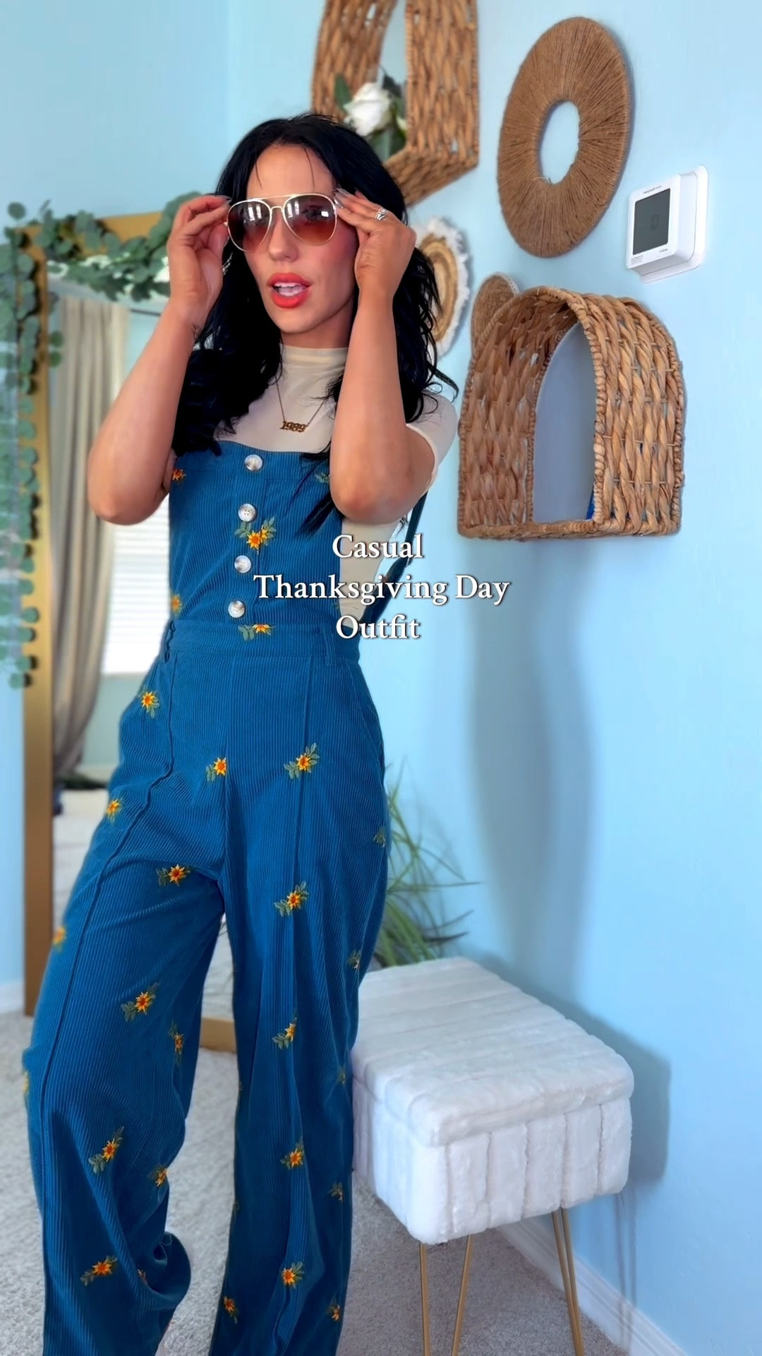 Simple Casual Thanksgiving Day Outfit 

#LTKSeasonal #LTKHoliday #LTKFindsUnder100