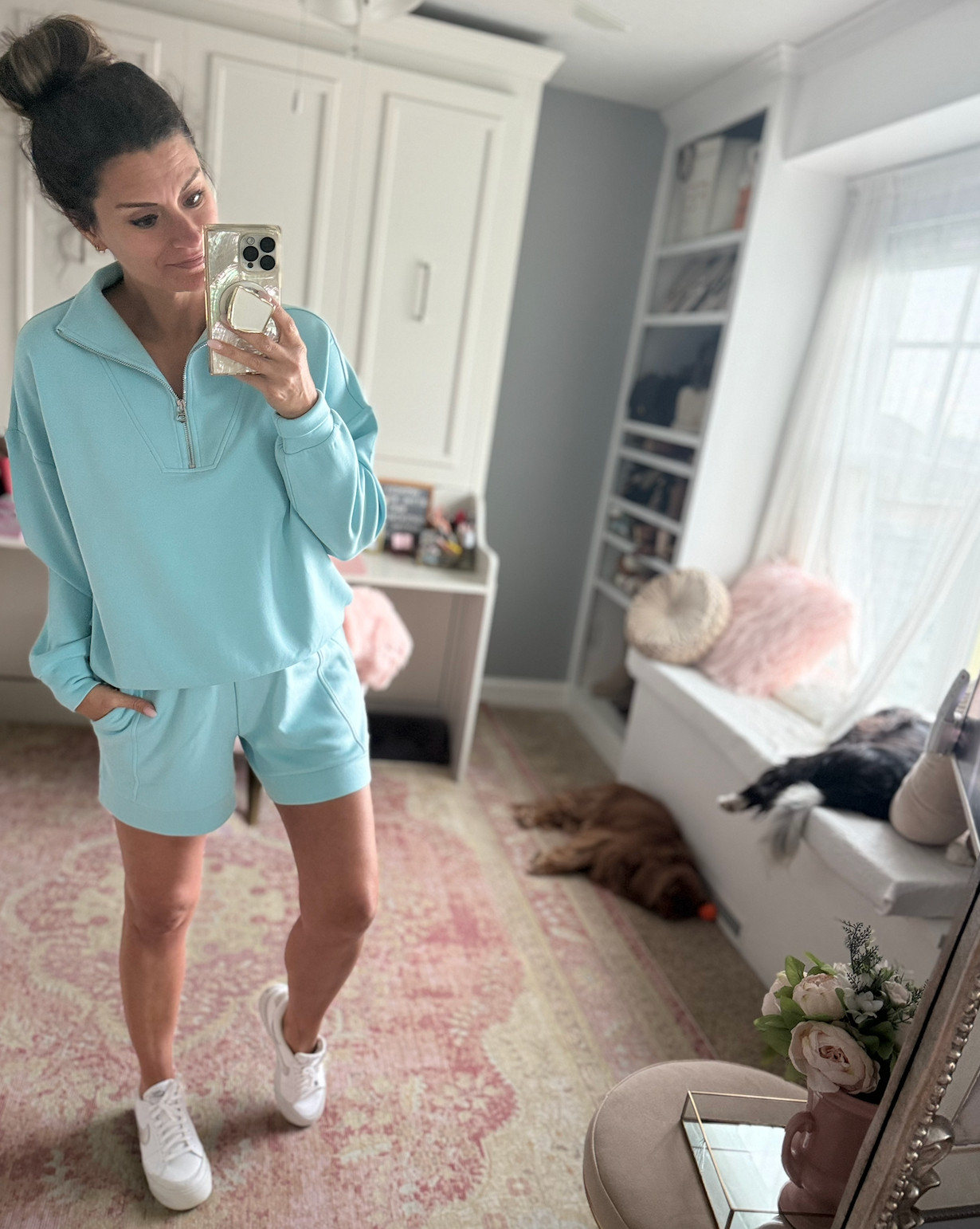 Comfortable blue set from Varley 

 