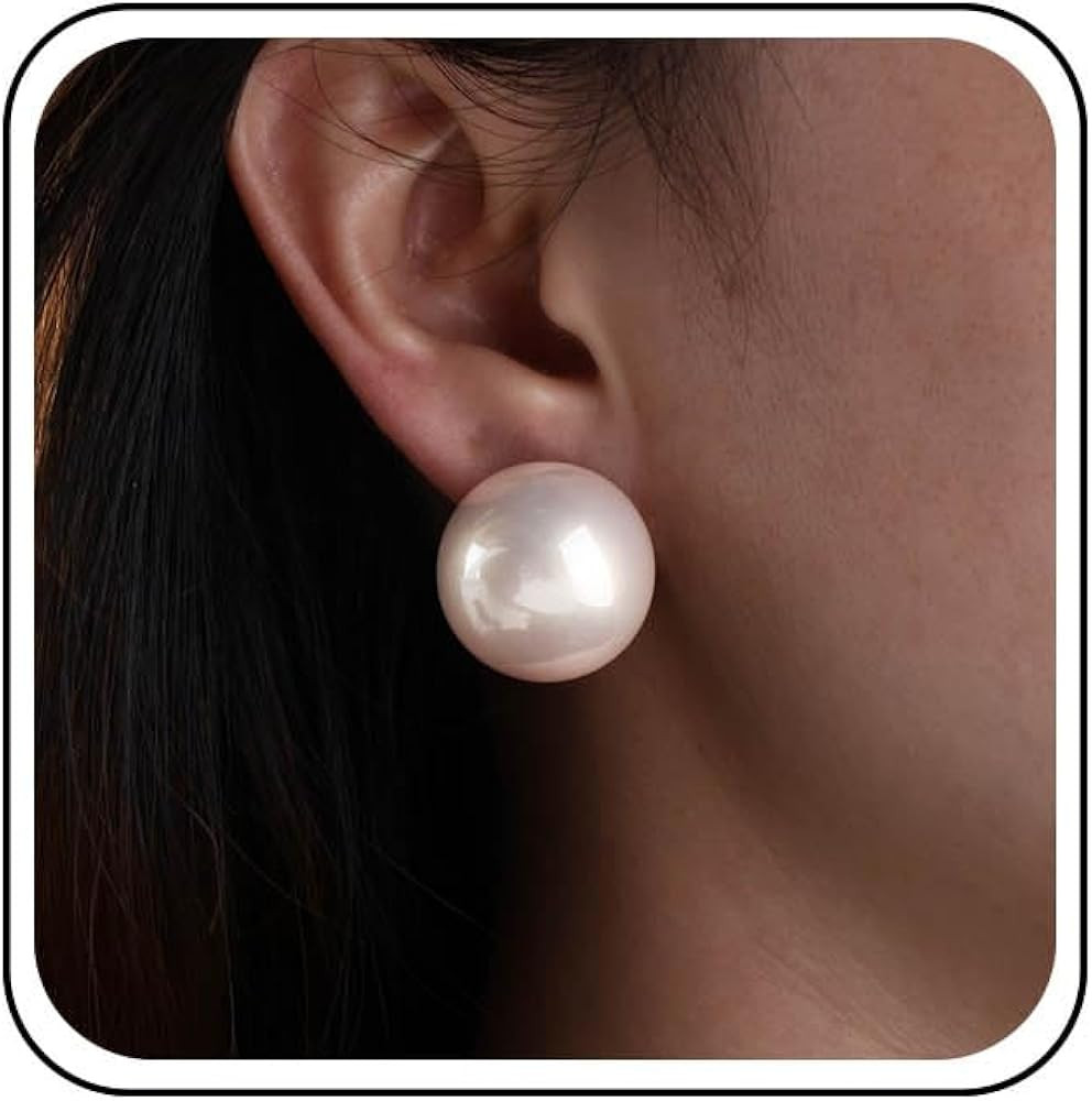 Vintage Big Pearl Stud Earrings Oversize White Simulated Pearl Earrings Large Round Ball Bead Pea... | Amazon (US)