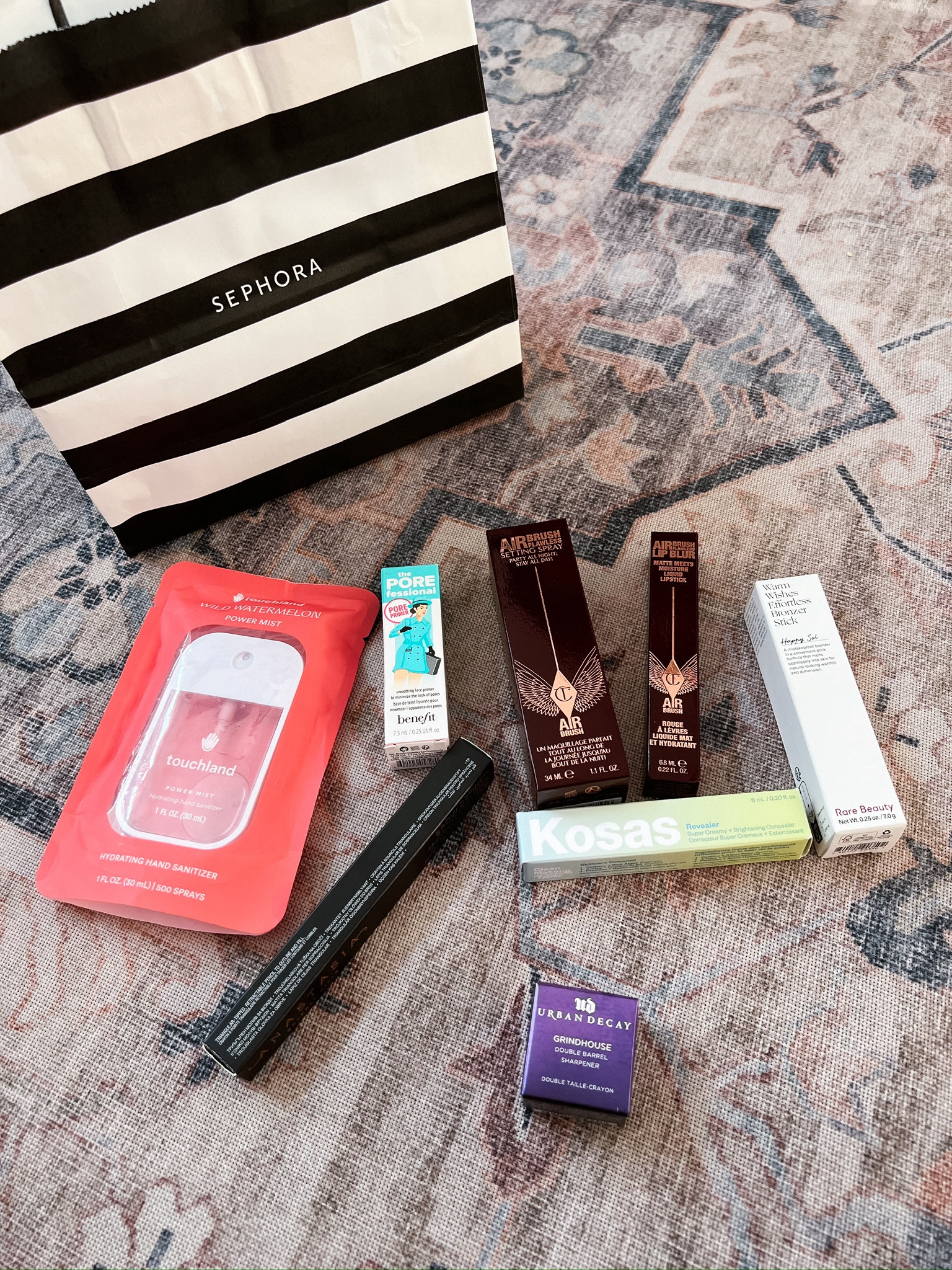 Some of my favorite fall beauty essentials🩷

fall beauty, fall makeup, makeup must haves, bestselling beauty, sephora finds, grwm 

#LTKBeauty #LTKSeasonal #LTKStyleTip